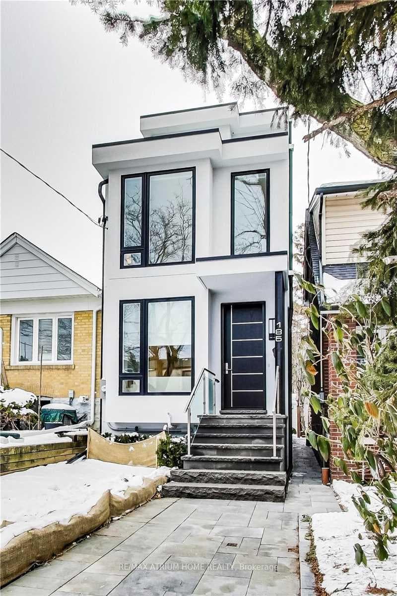 185 Atlas Avenue photo 1