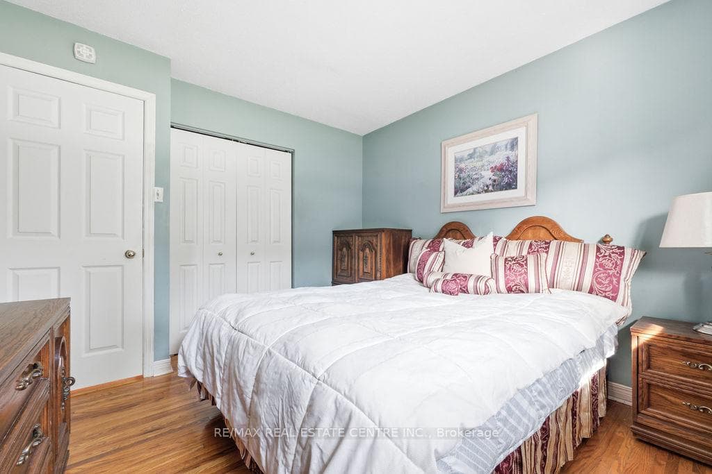 633 Birch Street photo 25