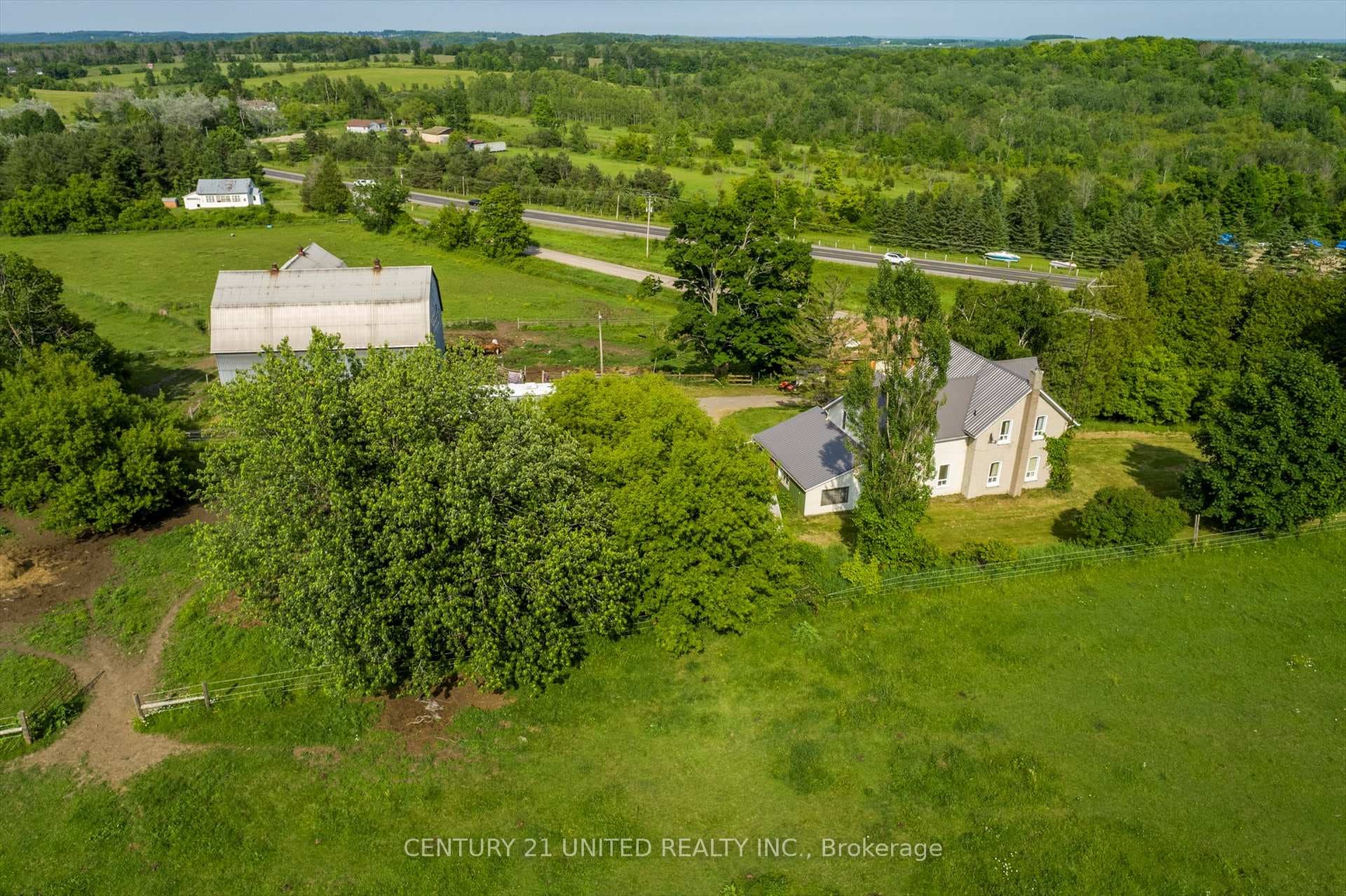 60 Collins Road photo 35