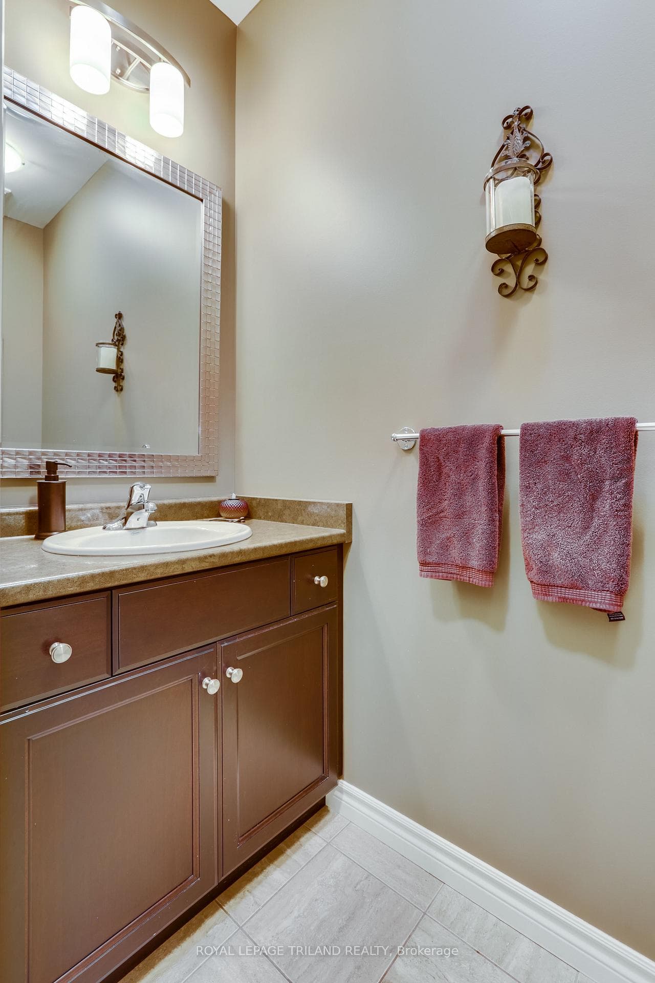 120 SOUTHGATE Parkway Unit 57 photo 10