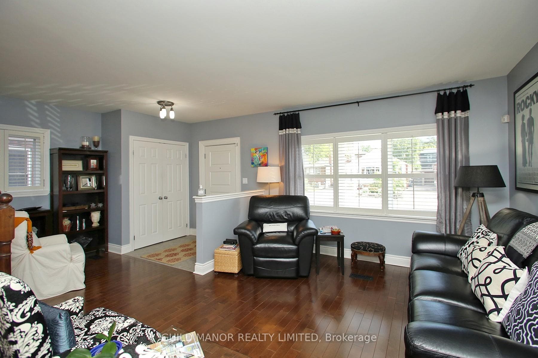 Living room, Front Entrance