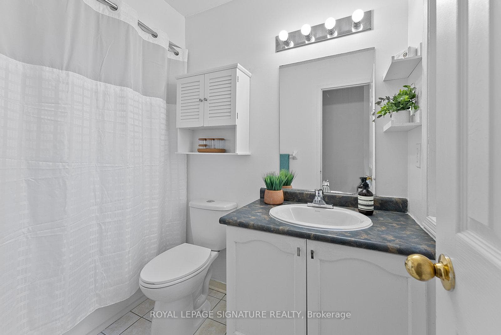 130 Bonspiel Drive photo 25