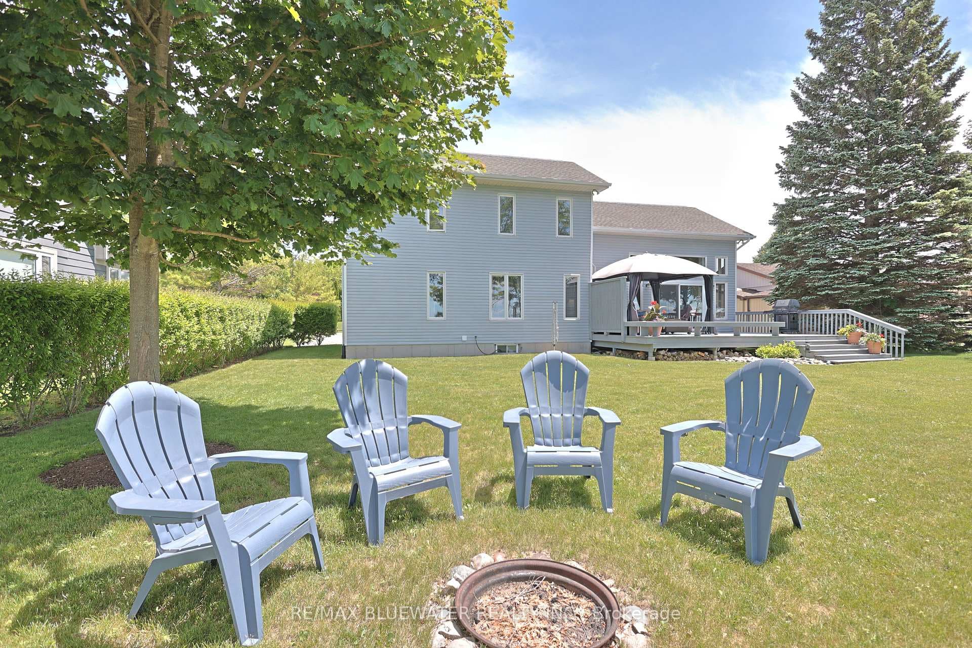 73031 Denise Court photo 2