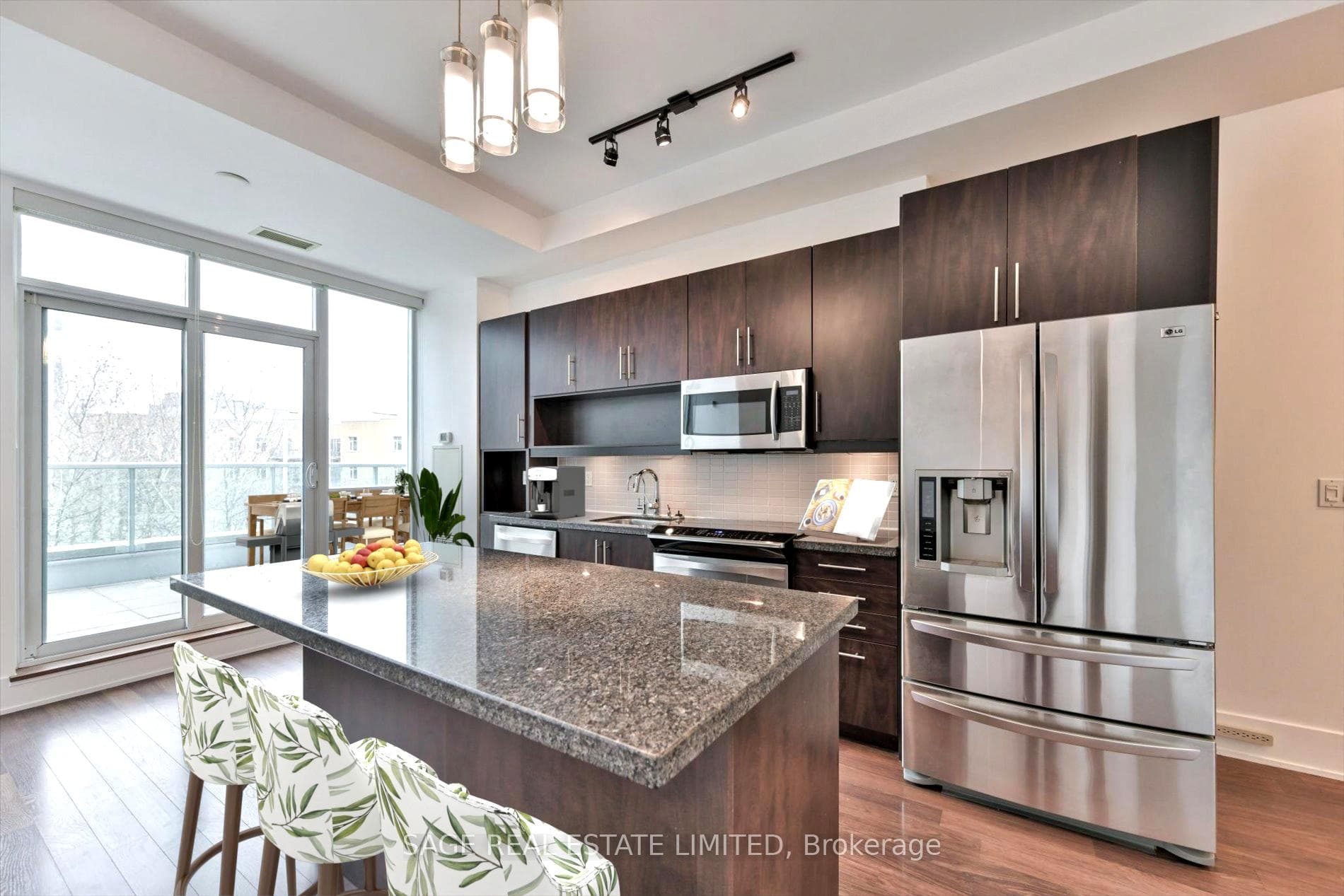 120 Homewood Avenue Unit 321 photo 3