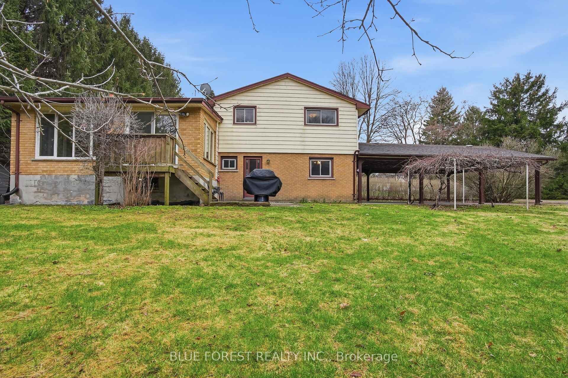 1668 Hamilton Road photo 28
