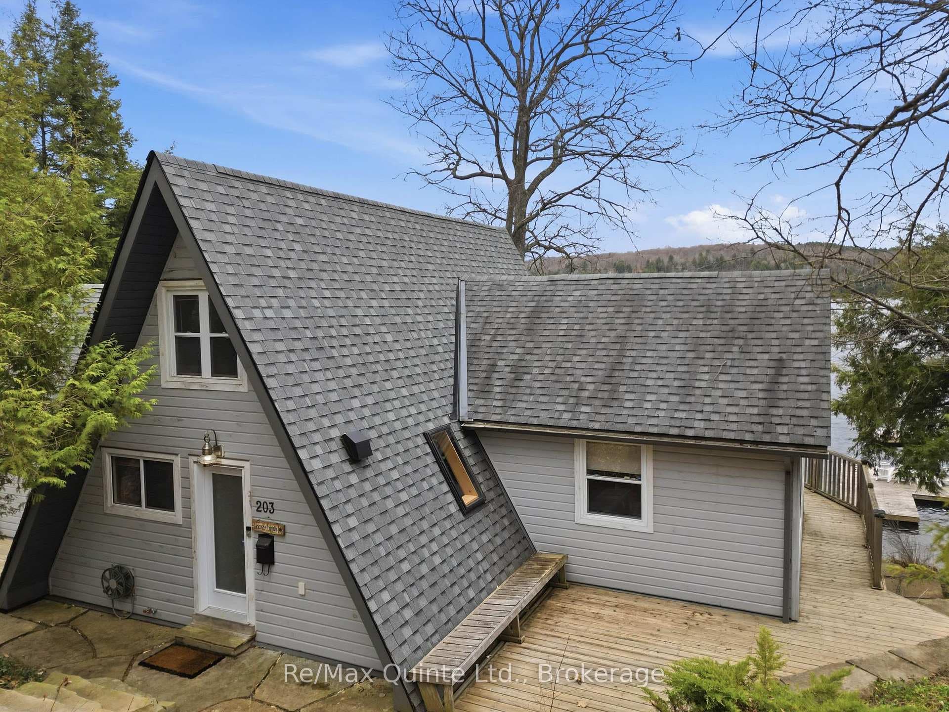 203 Faradale Drive photo 4