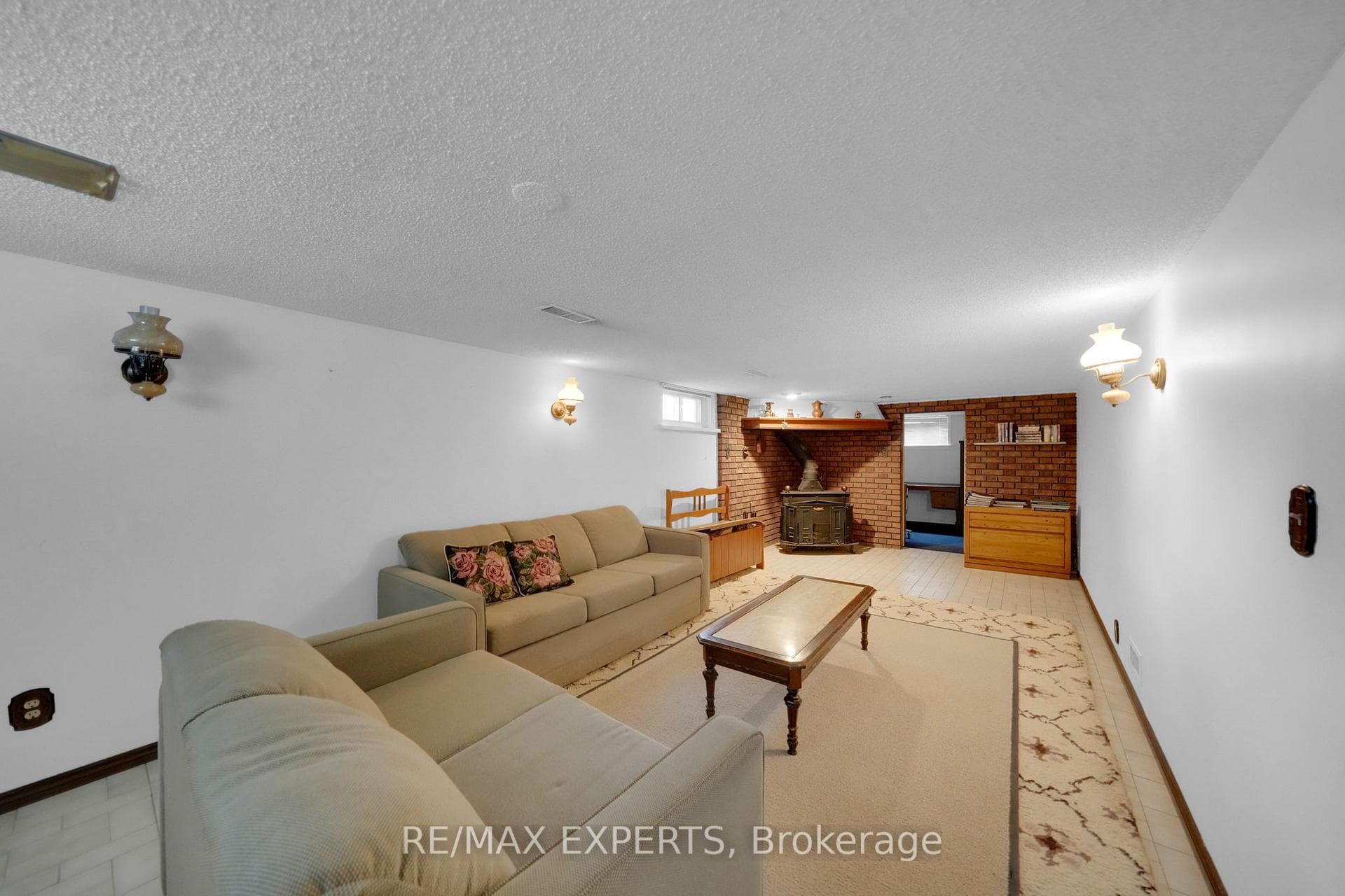 26 Grovedale Avenue photo 38