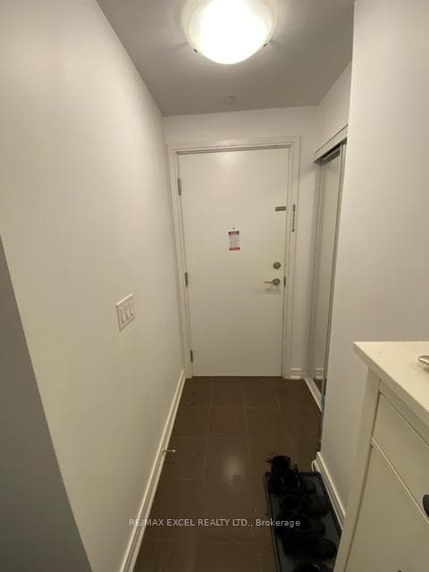 9201 Yonge Street Unit 2109 photo 4