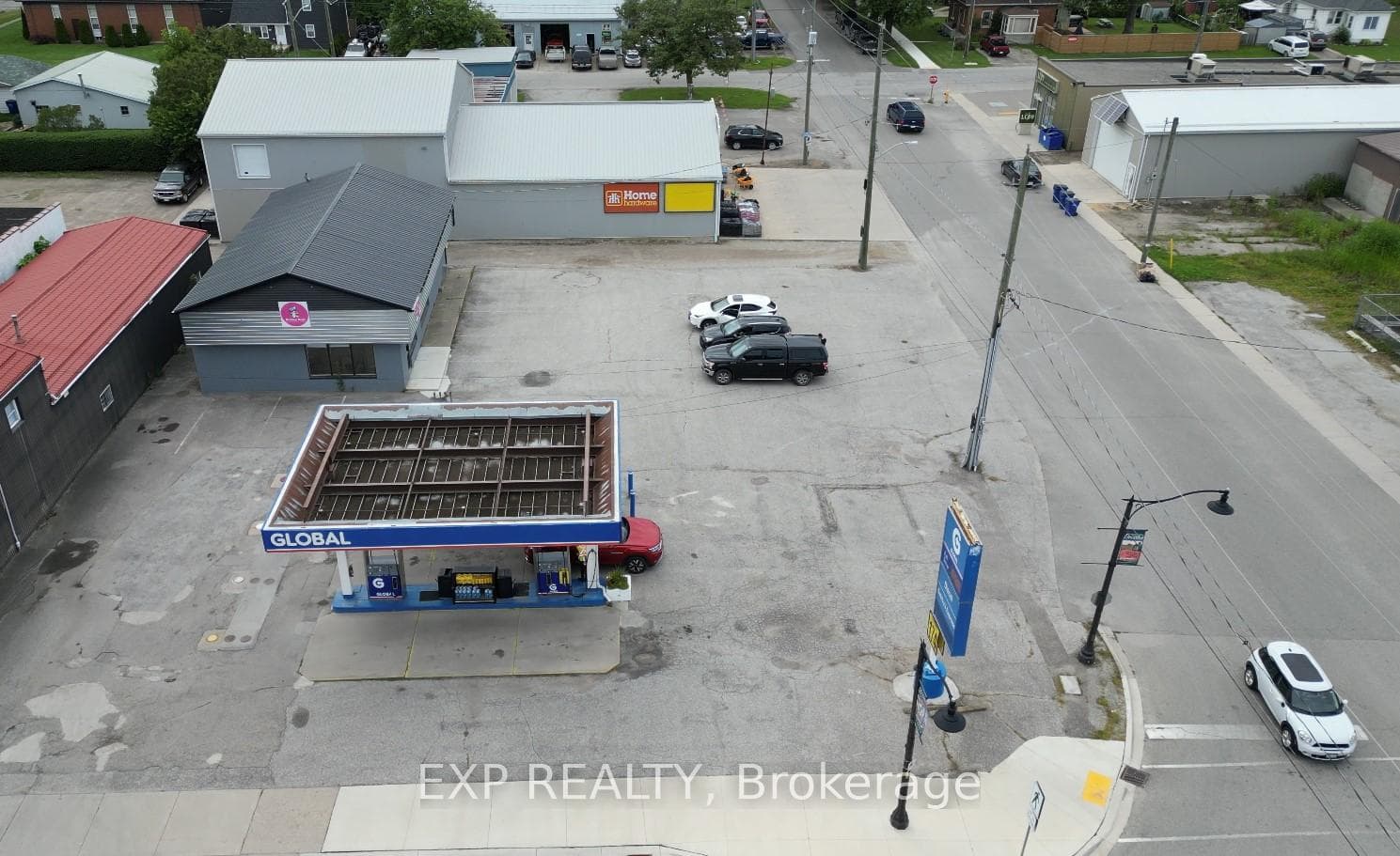 308 St. George Street photo 33