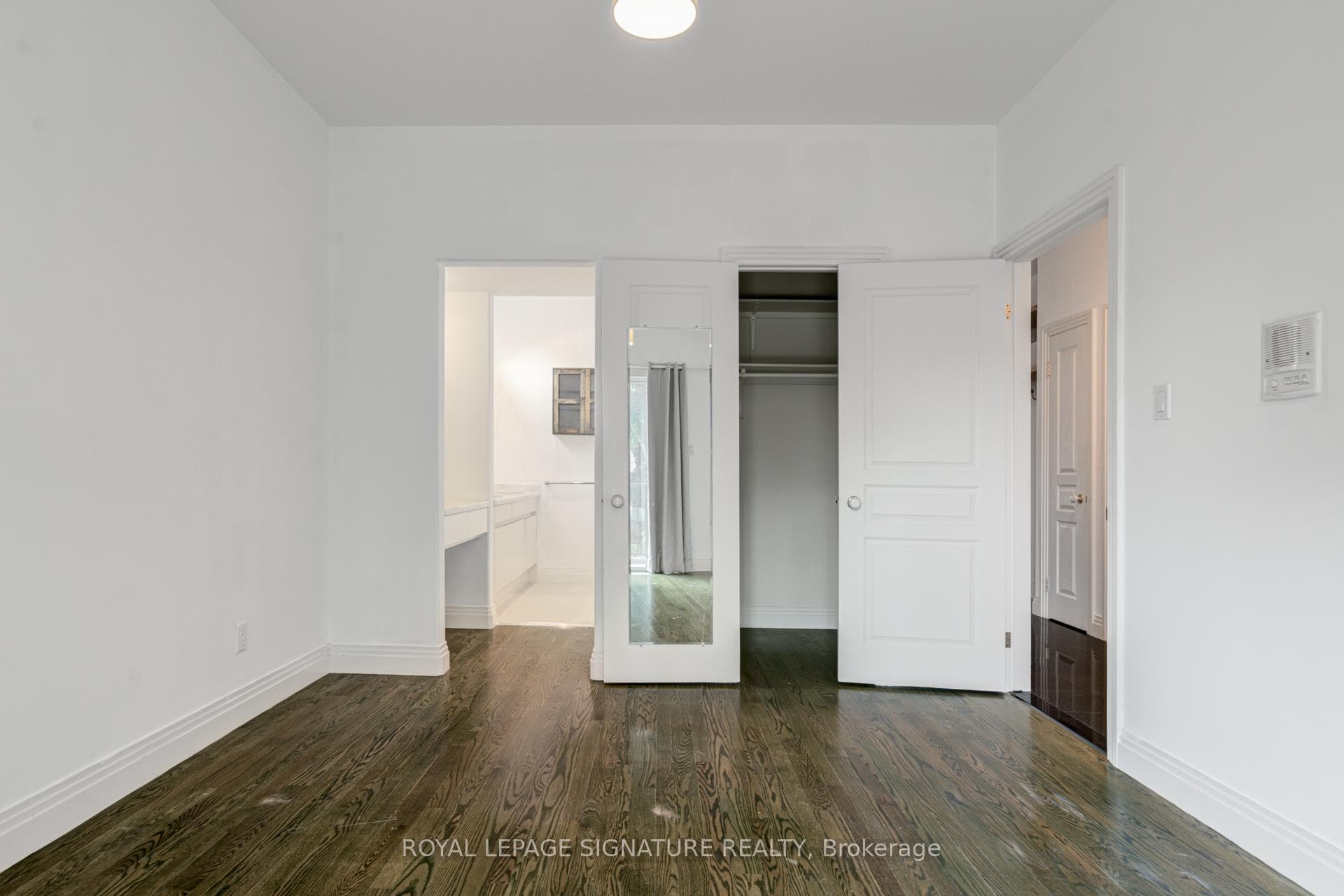 53 Florence Avenue Unit Main photo 17