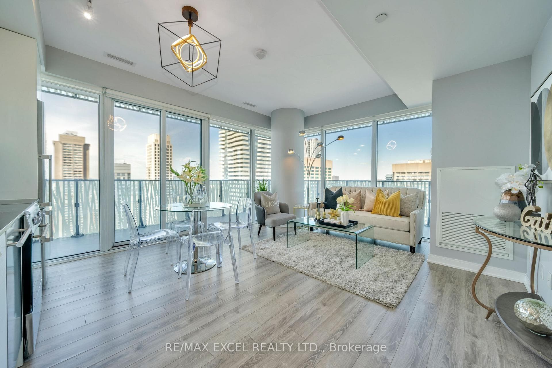 42 Charles Street Unit 3706 photo 7