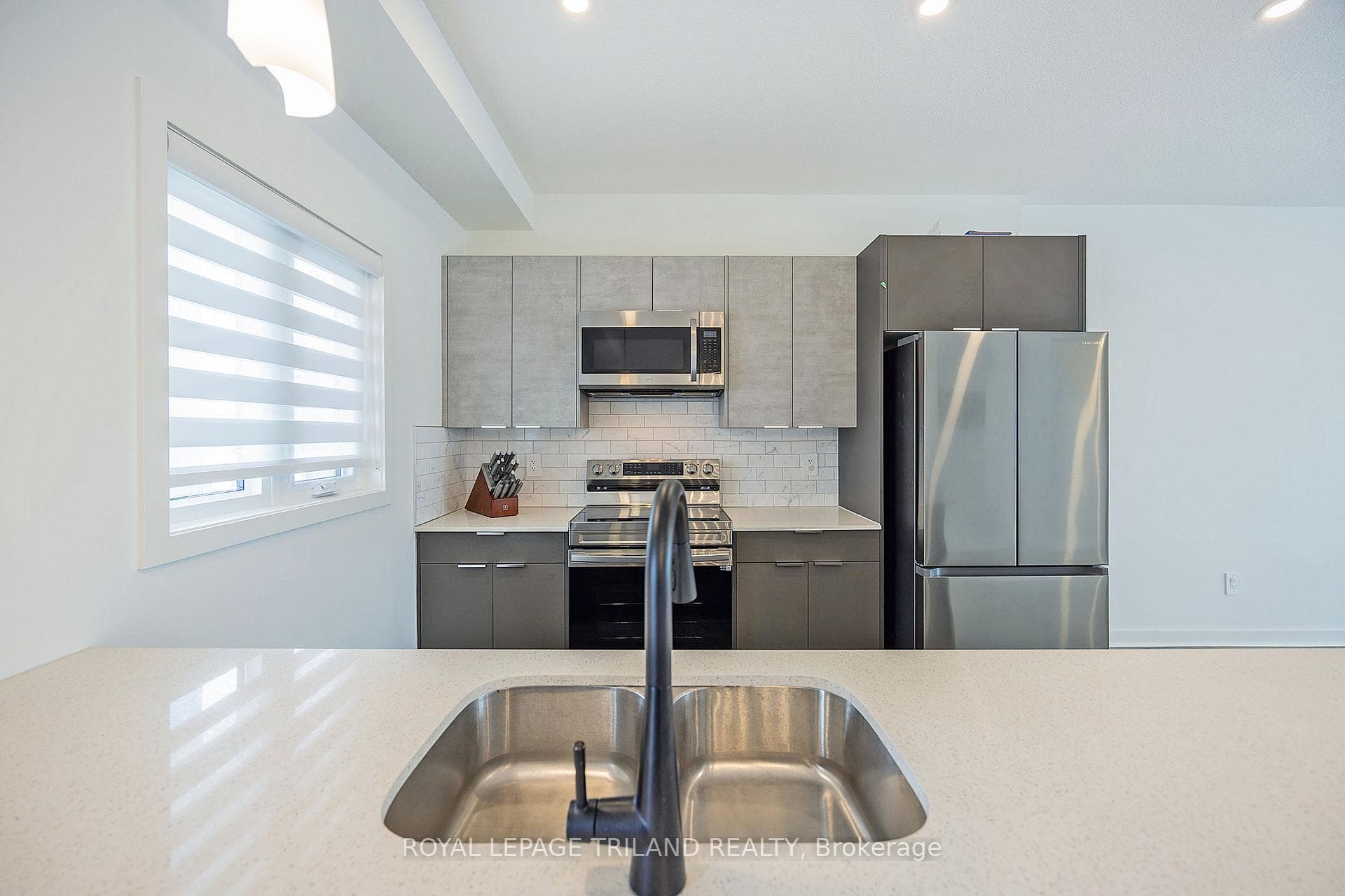 1781 HENRICA Avenue Unit 36 photo 20