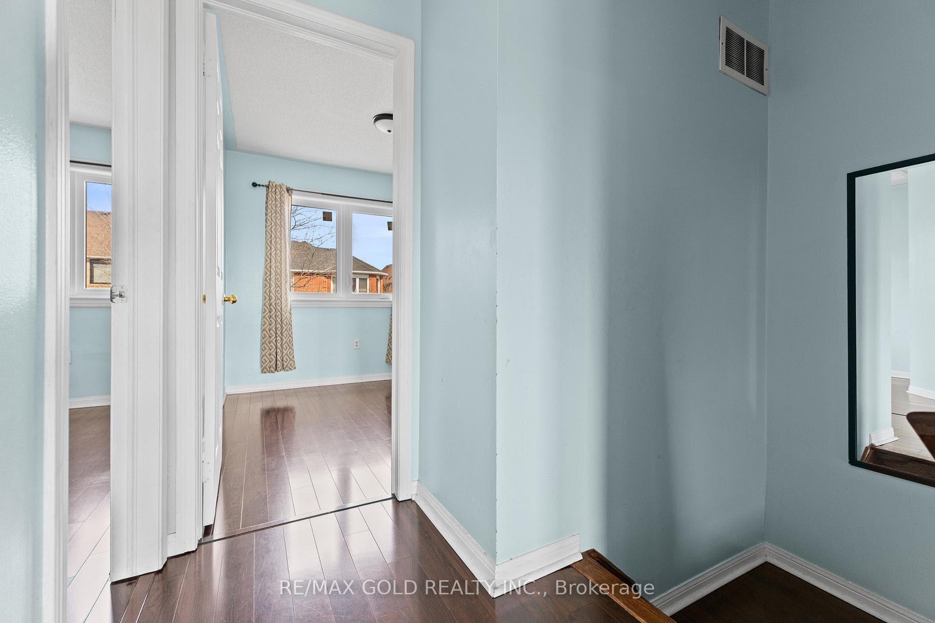 86 Oatfield Road photo 21