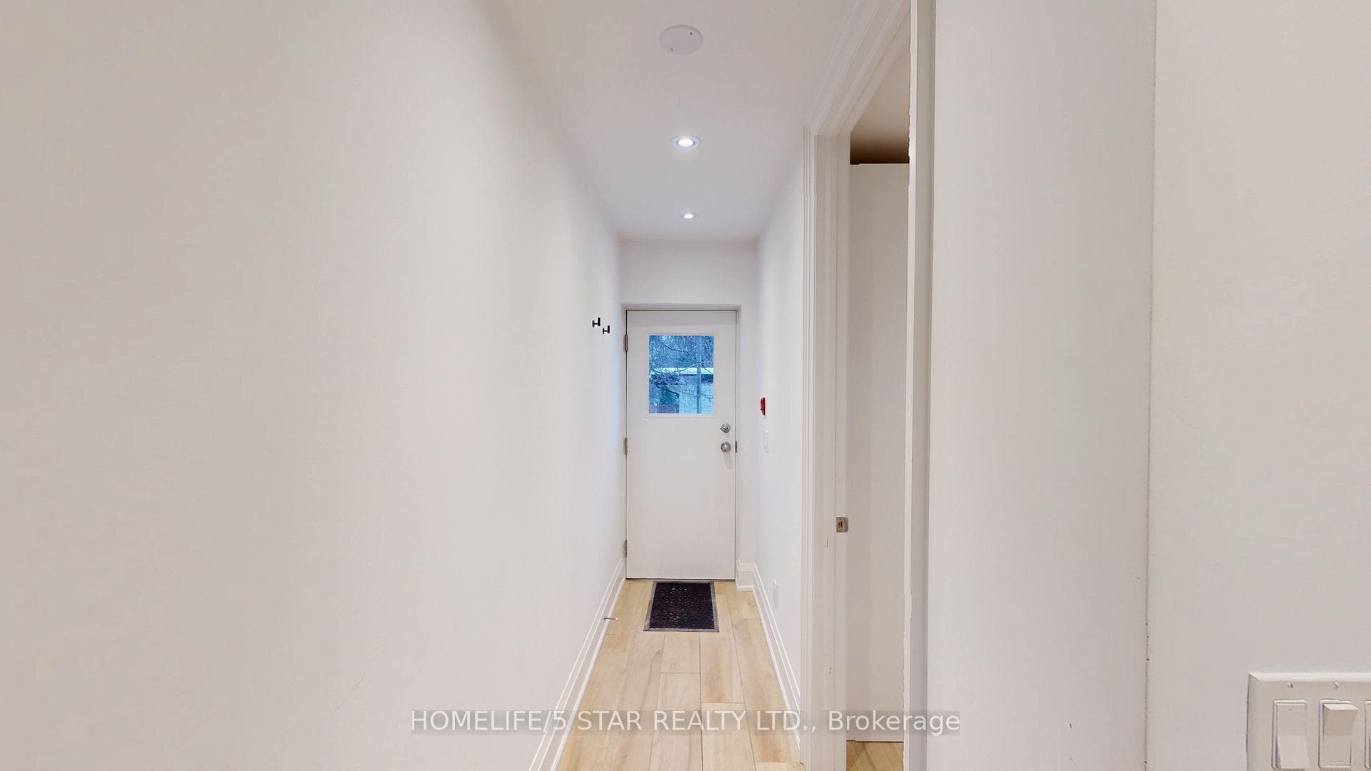45 Dewson Street Unit 1 photo 16