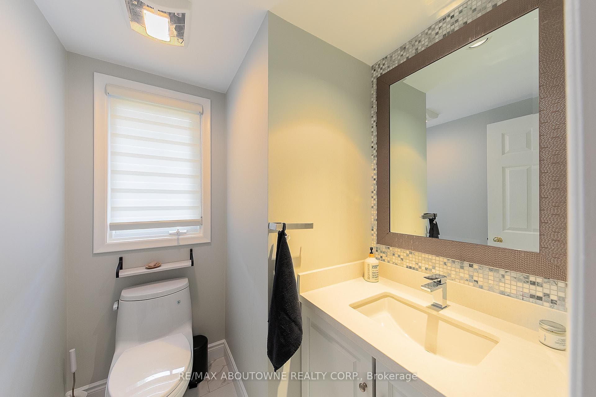 1290 Braeside Drive photo 15