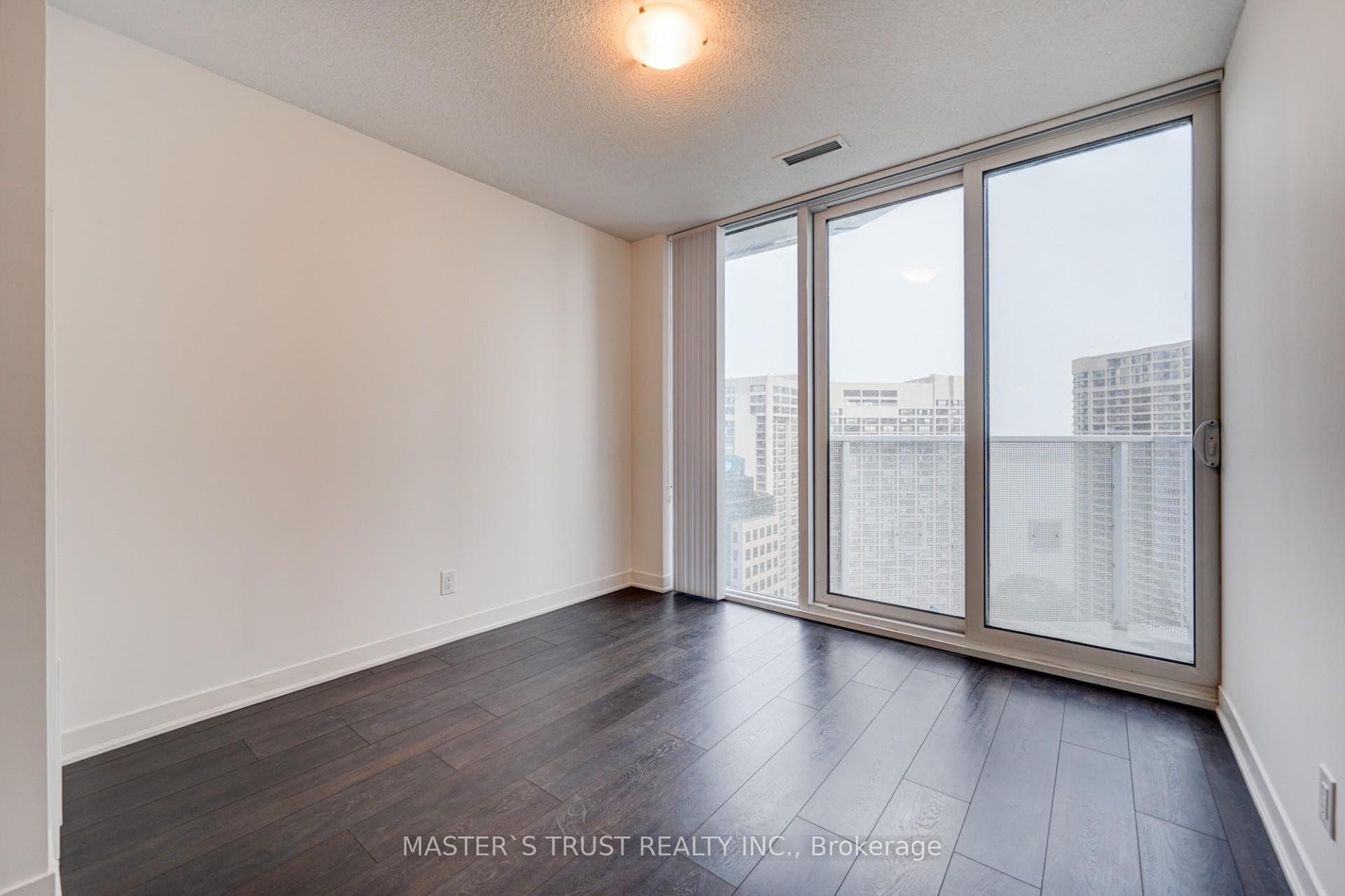 88 Harbour Street Unit 2809 photo 14