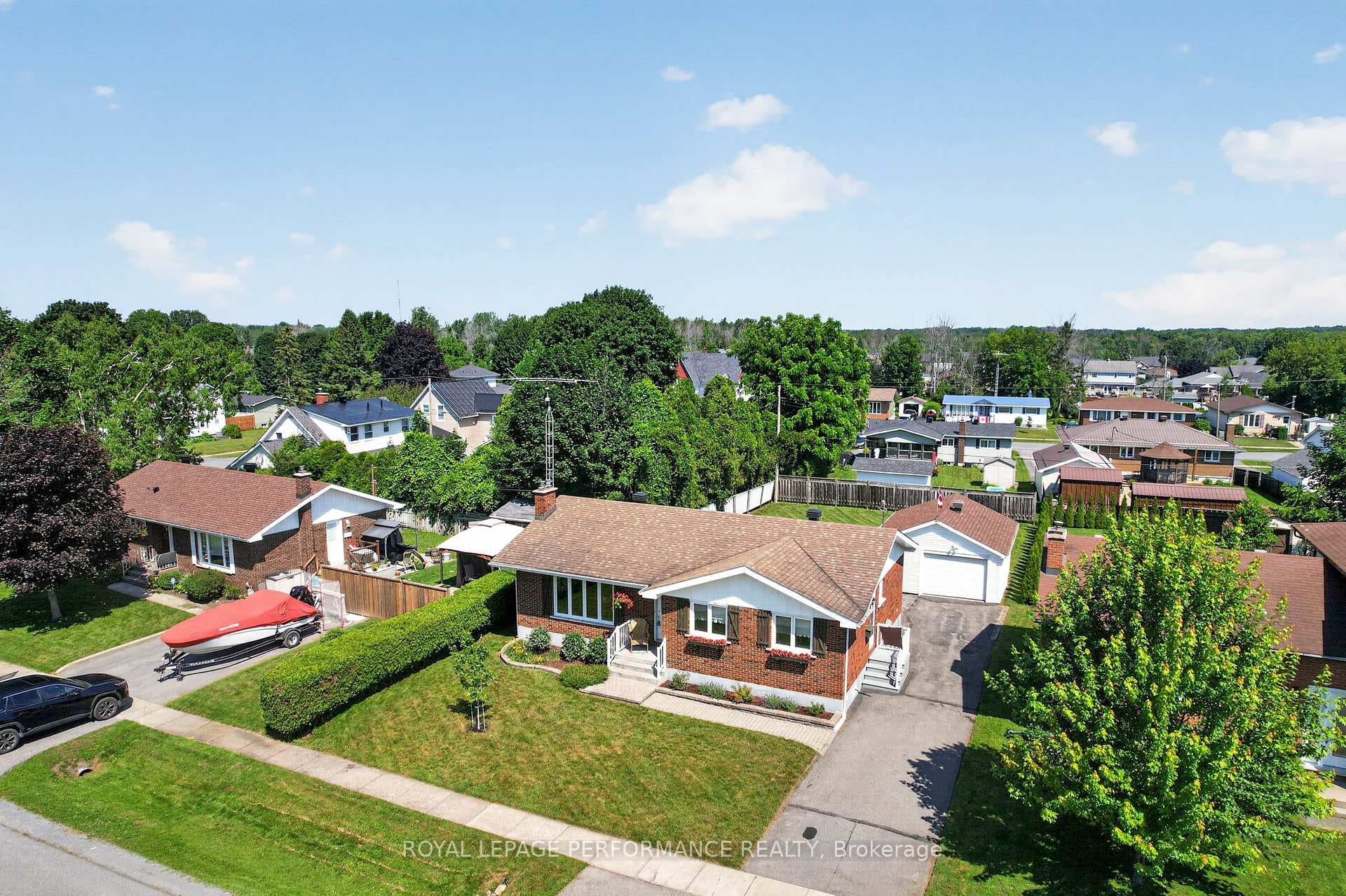 32 Frost Avenue photo 47
