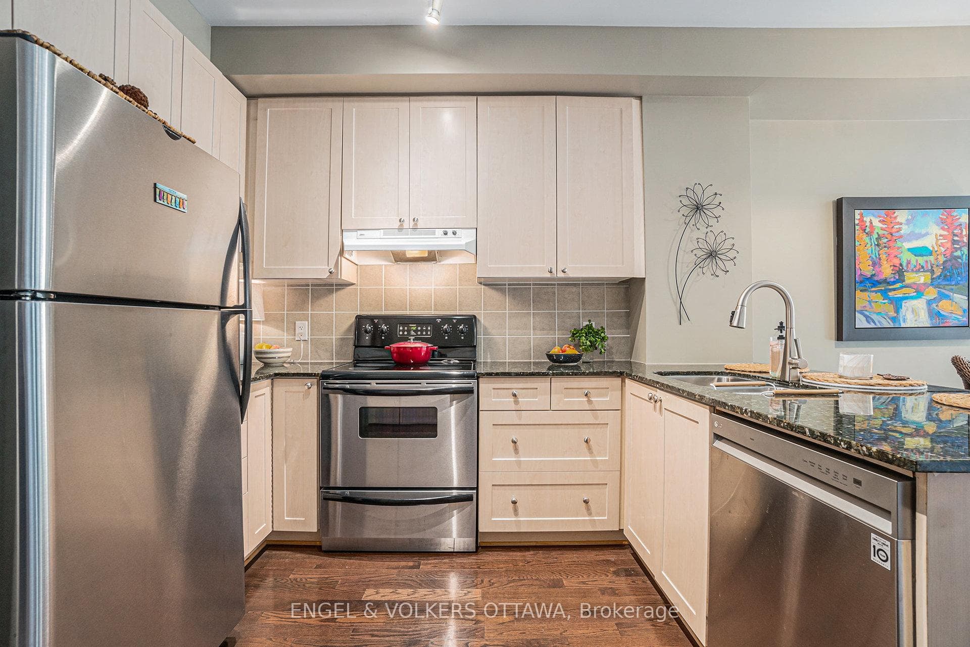 205 Bolton Street Unit 225 photo 13