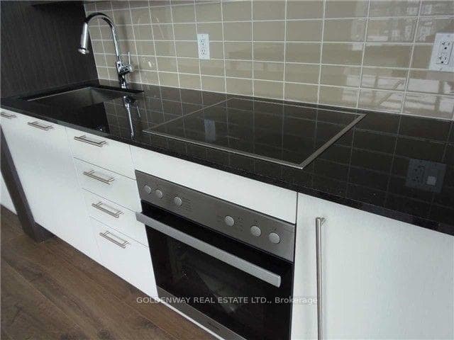 199 Richmond Street Unit 3005 photo 6
