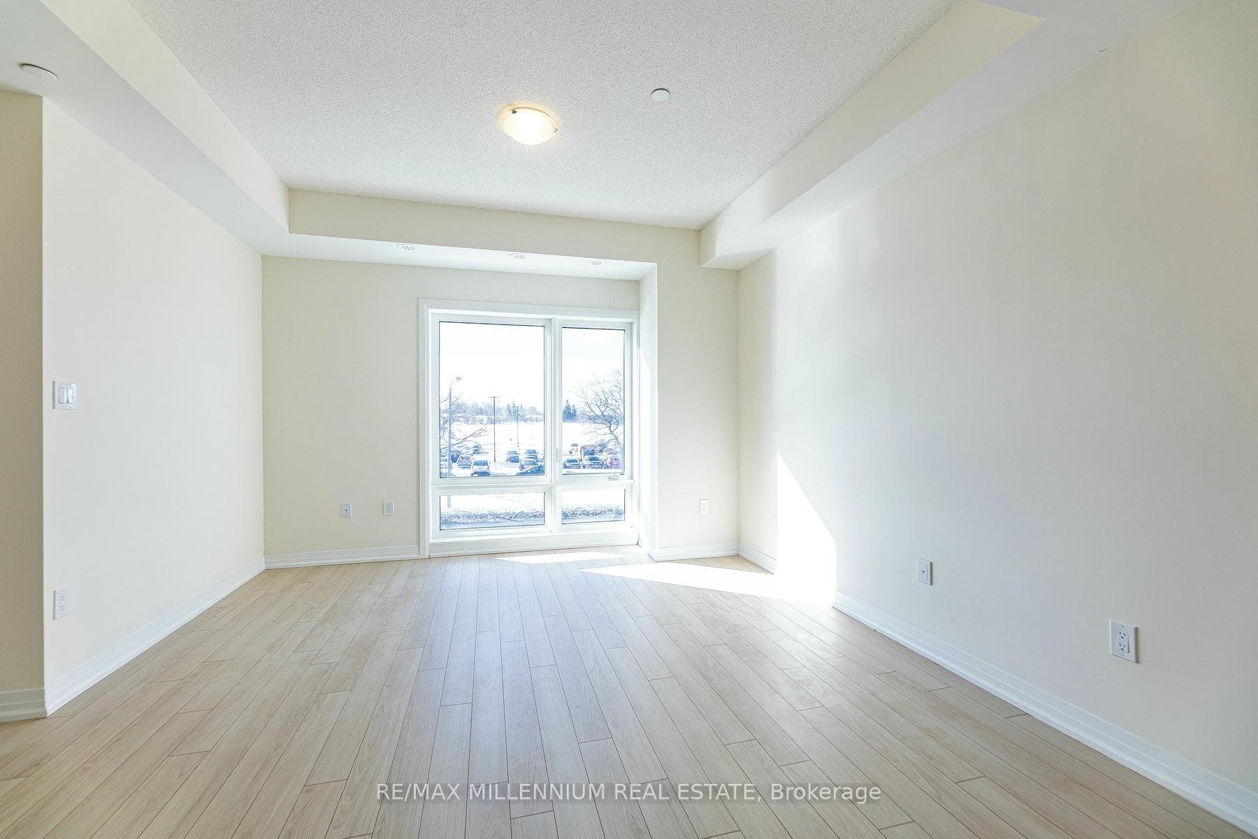 165 Tapscott Road Unit 11 photo 13
