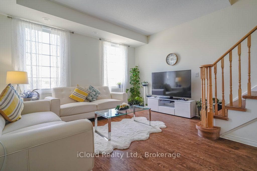 31 Island Road Unit 10 photo 3