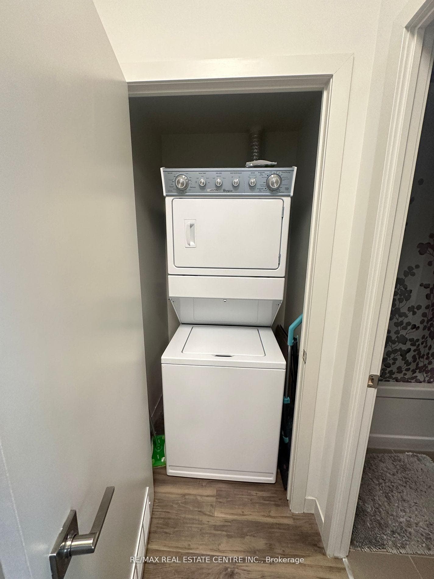 2081 Fairview Street Unit 603 photo 11