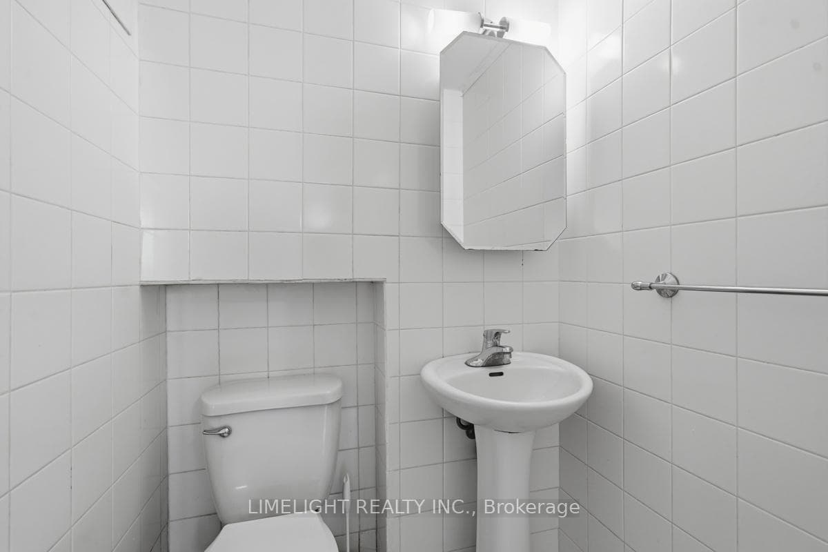 43 Cumberland Crescent photo 32