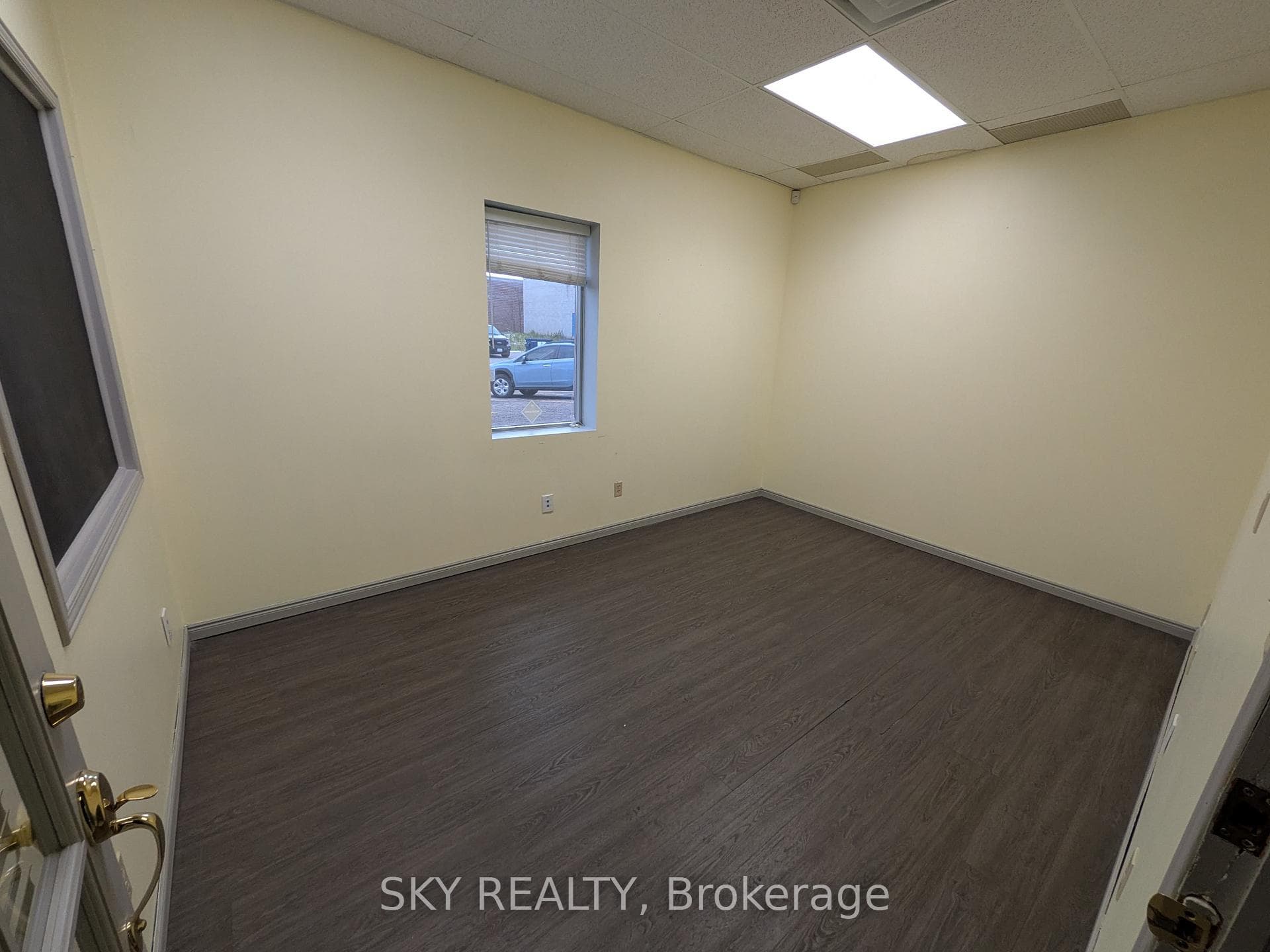 411 Huronia Road Unit 5 photo 7