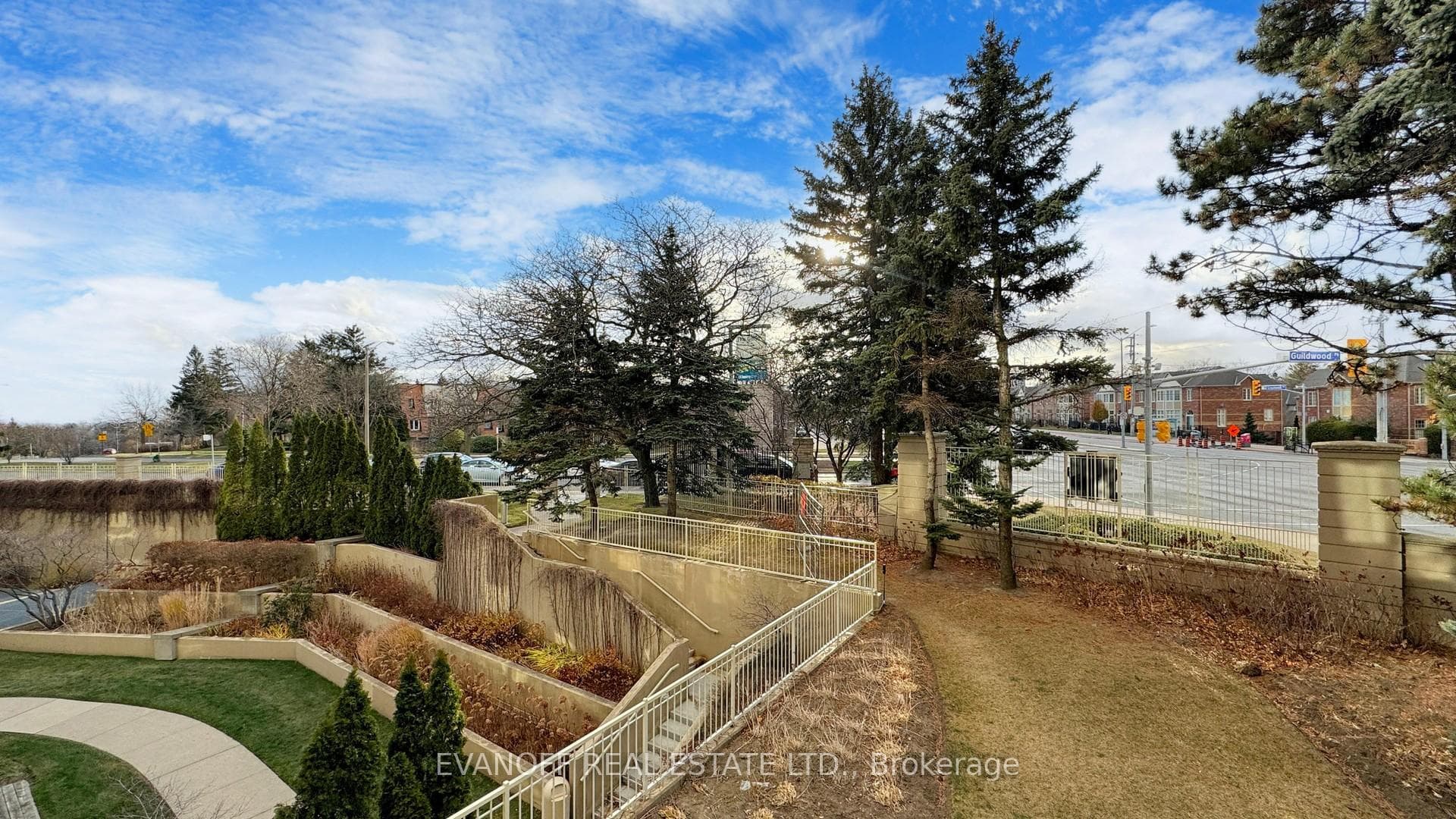 10 Guildwood Parkway Unit 330A photo 29