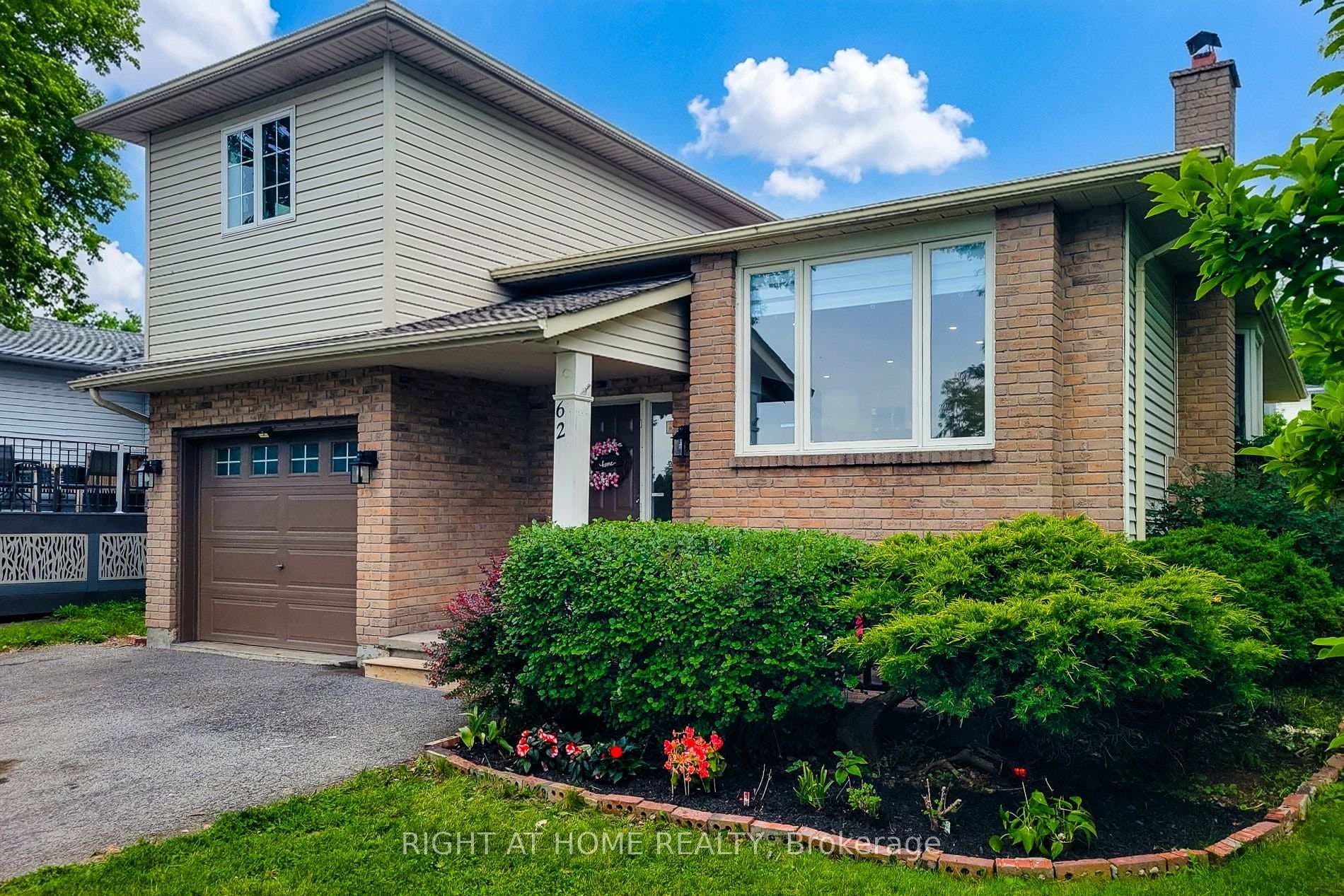 62 HAZEL Street photo 6