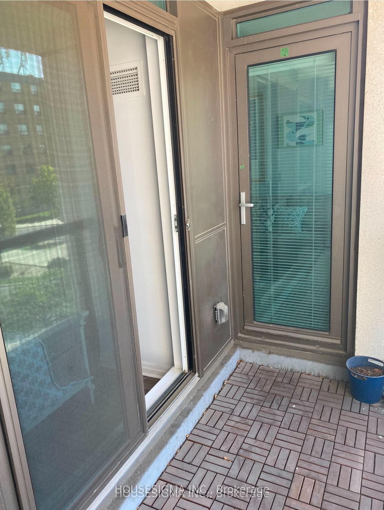 80 Esther Lorrie Drive Unit 320 photo 13