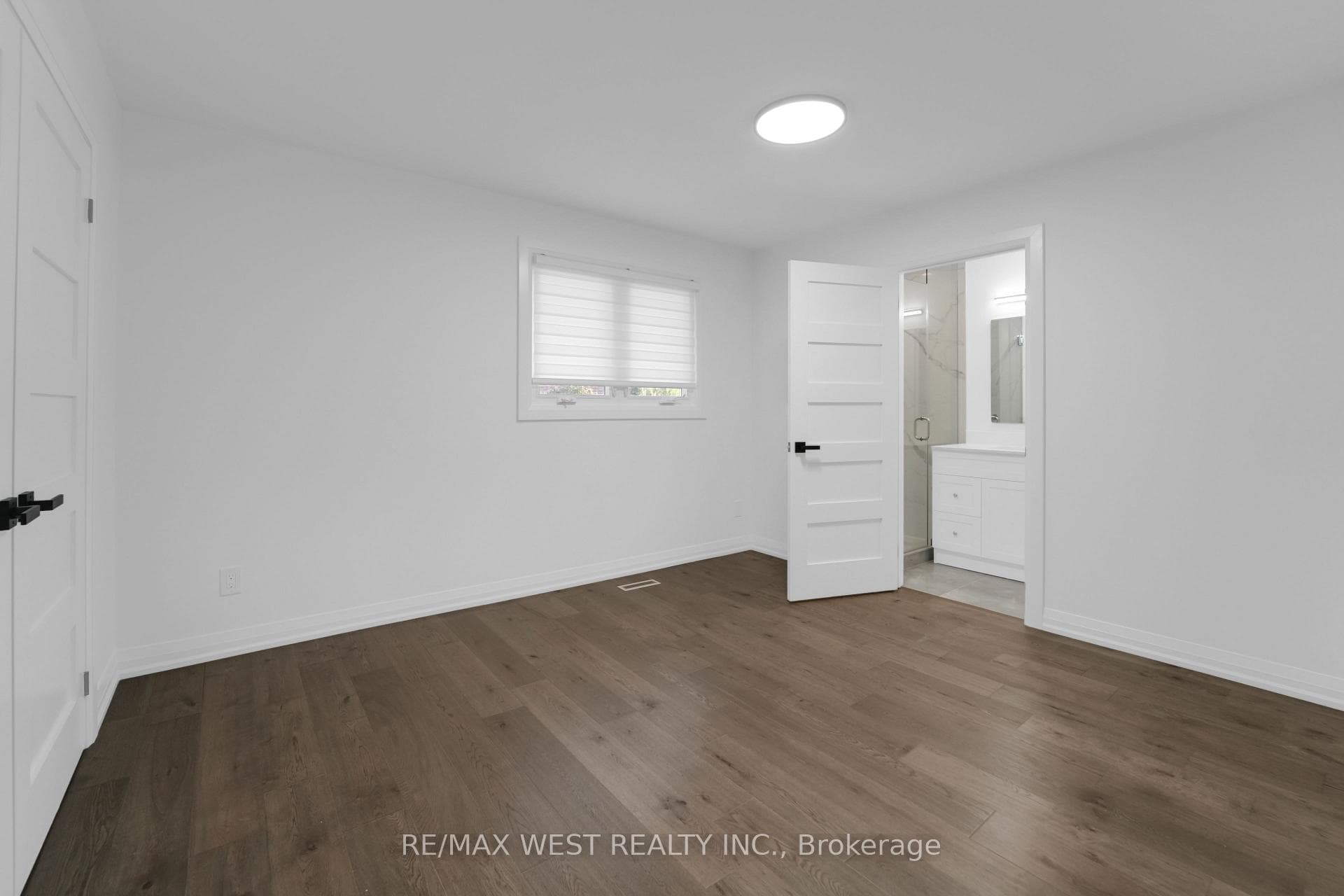 49 Barrhill Road photo 28