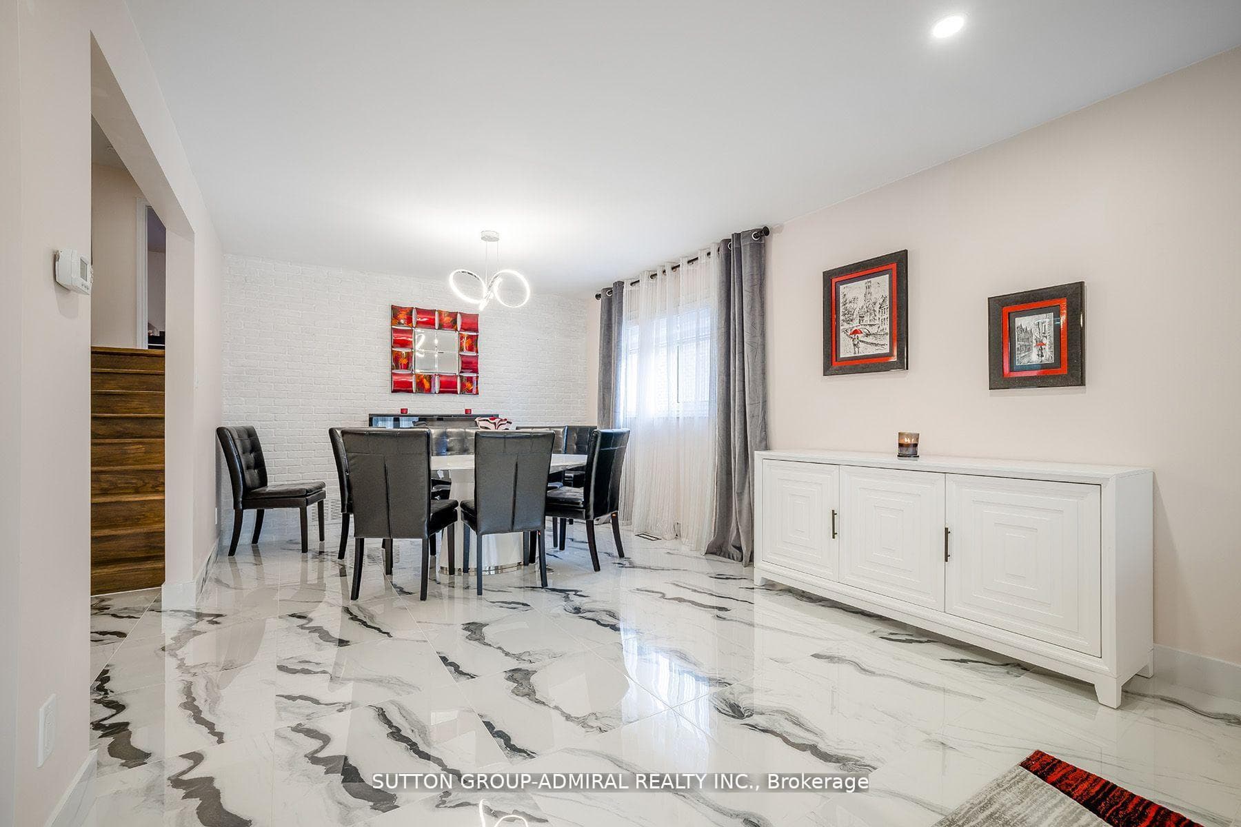 20 Airdrie Drive photo 9
