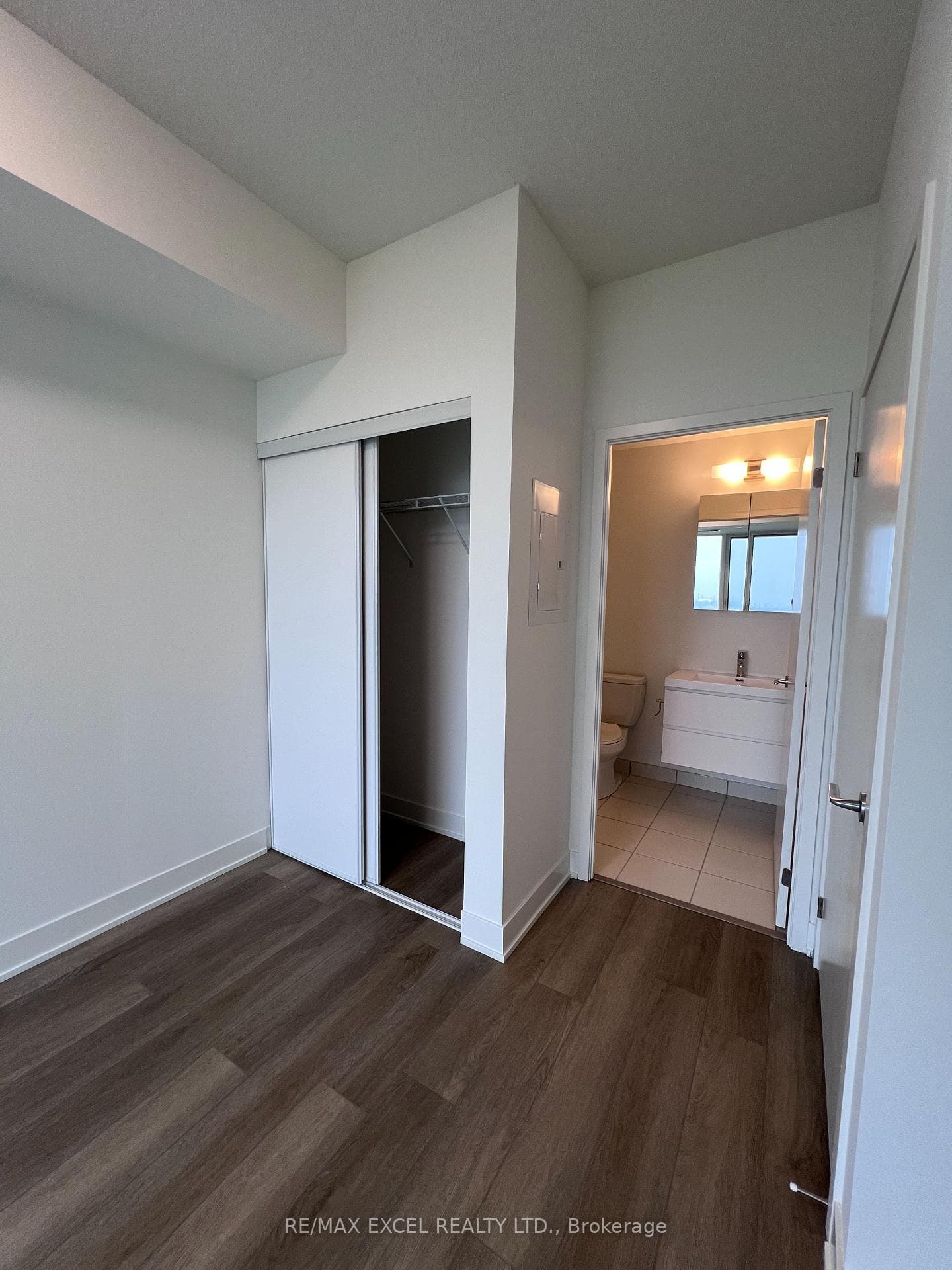 56 Andre de Grasse Street Unit 1619 photo 7