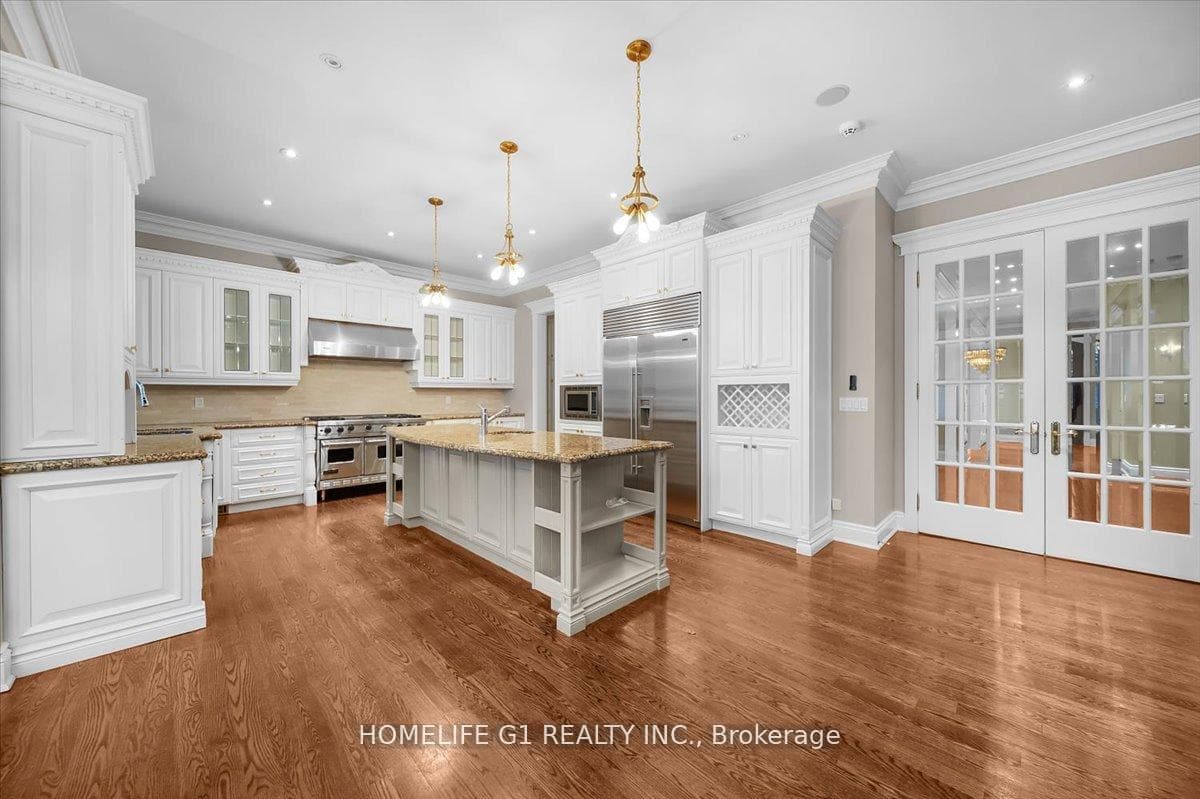 210 St Leonards Avenue photo 14