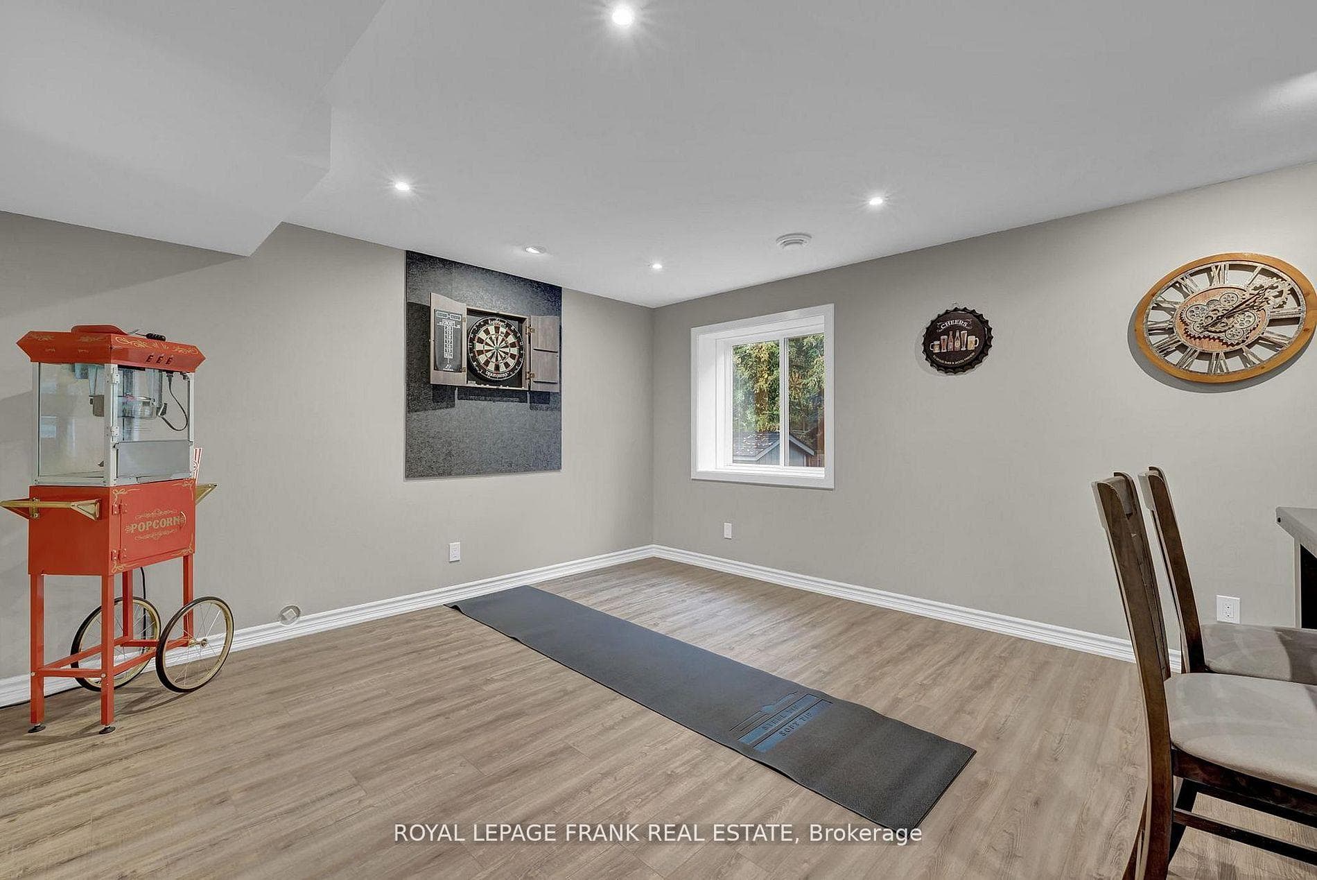 100 White Drive photo 20