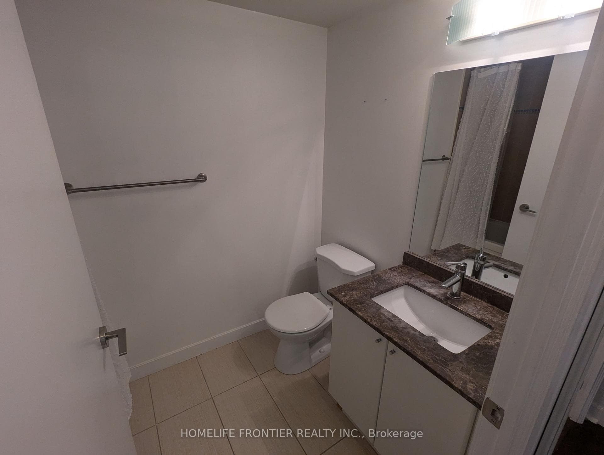 18 Harbour Street Unit 1504 photo 6
