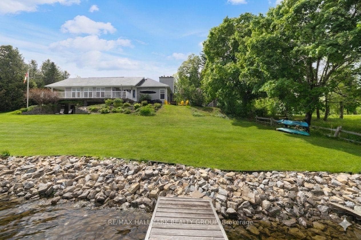 1 Rideau Glen Drive photo 2