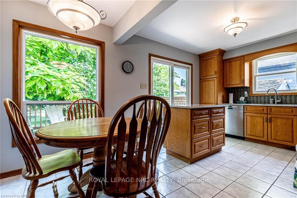 123 1/2 KEEFER Road photo 17