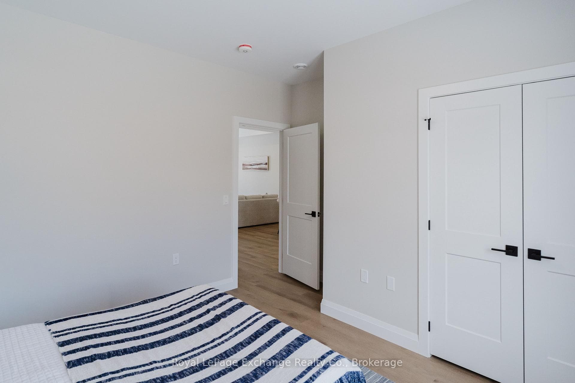 1071 Waterloo Street Unit 46 photo 13