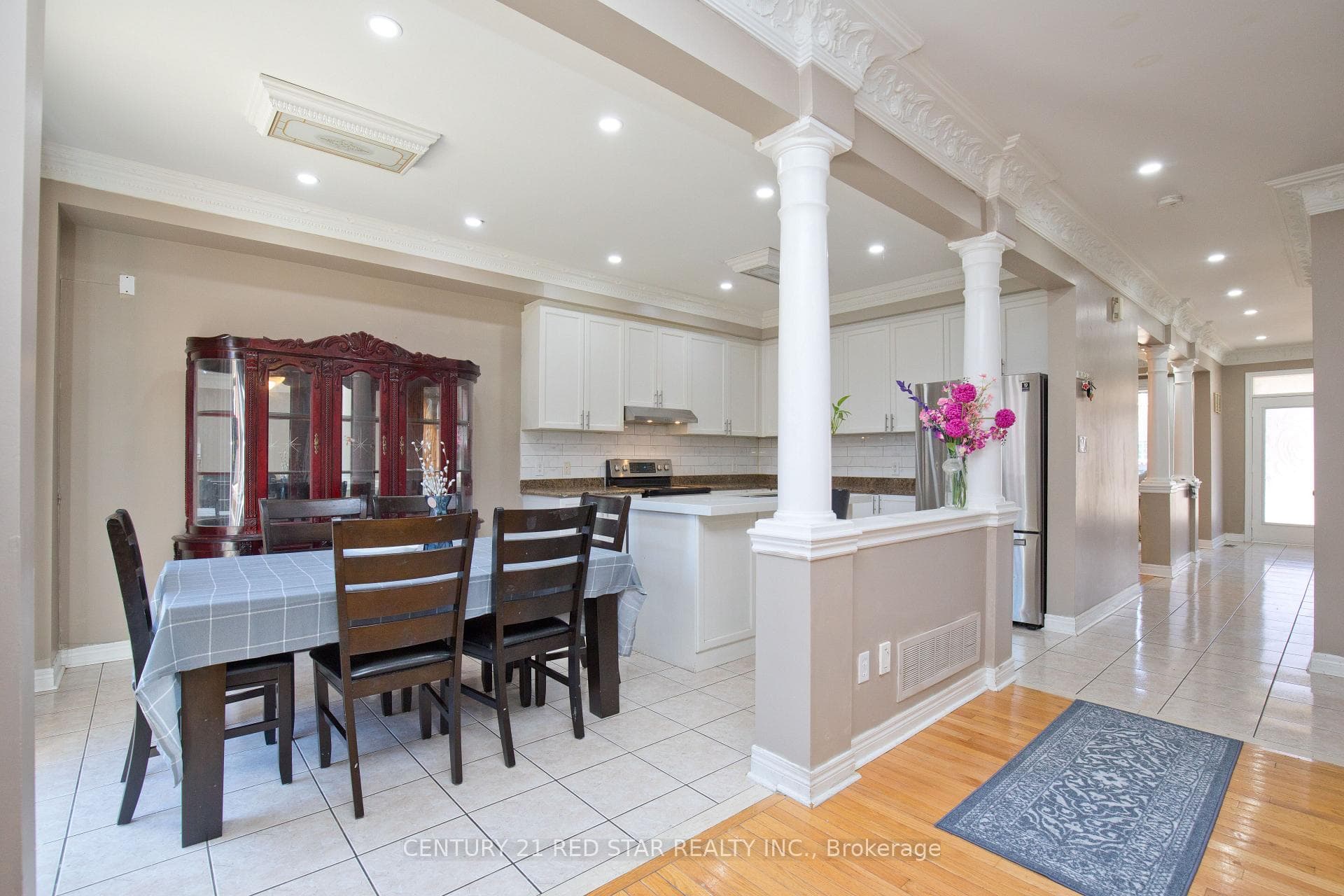 3 Okanagan Drive photo 14