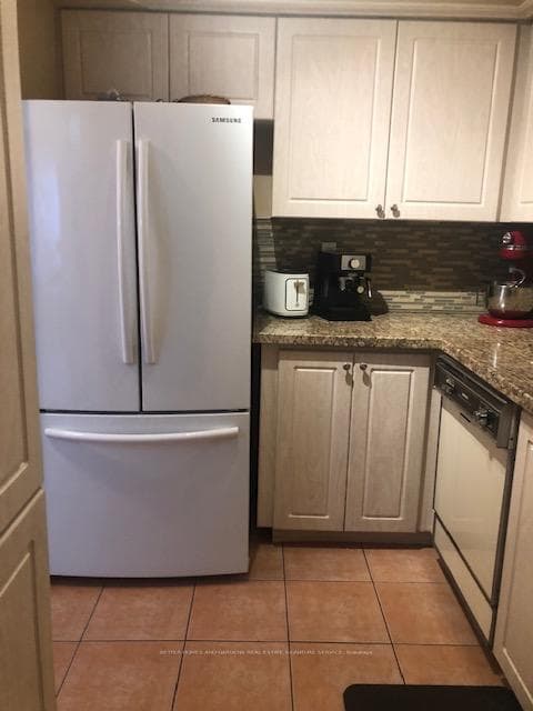 25 Fairview Road Unit 206 photo 9