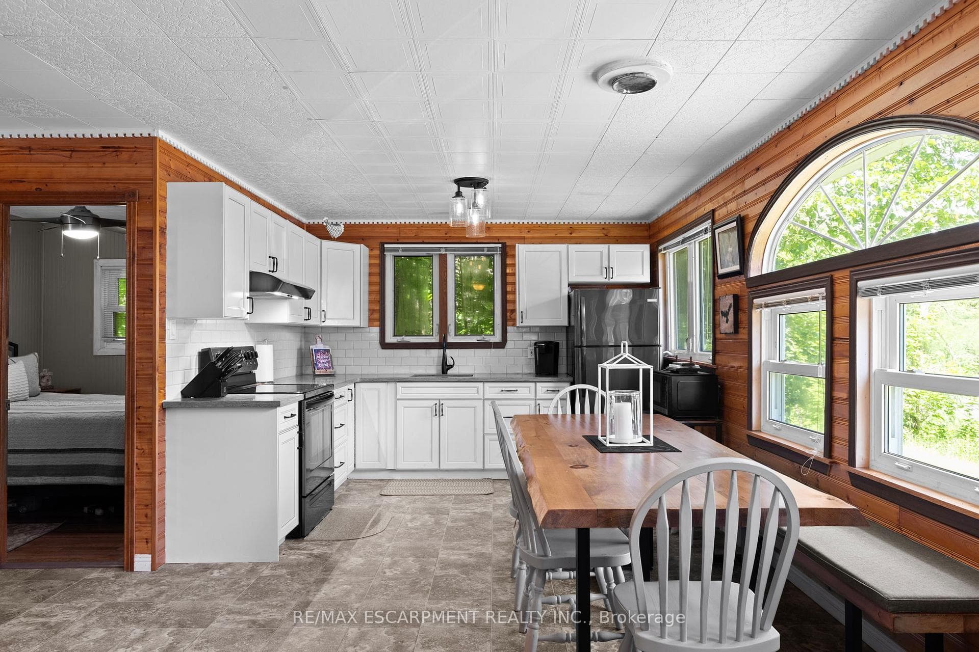 545 HURDVILLE Road photo 19