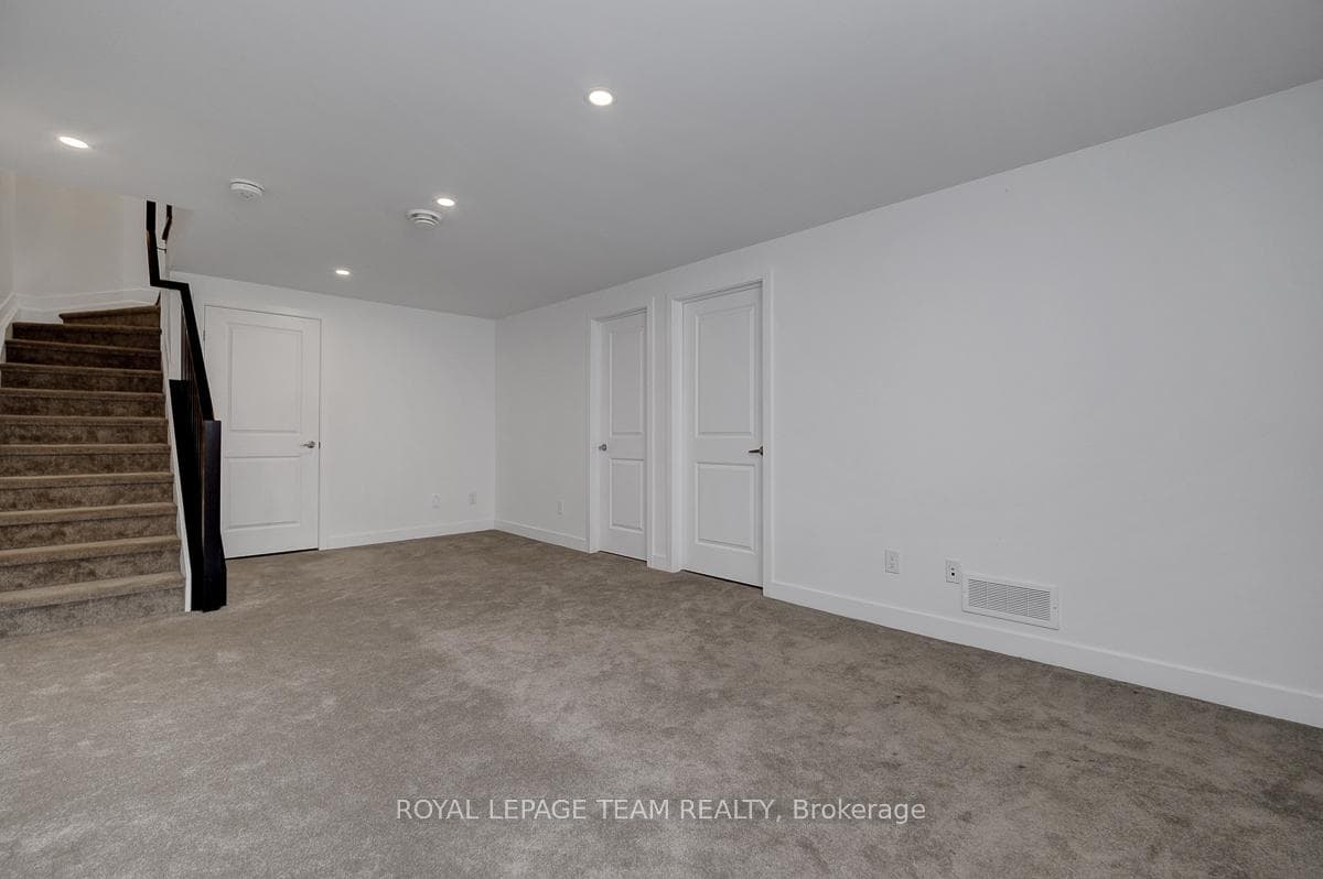 822 Chipping Circle photo 44