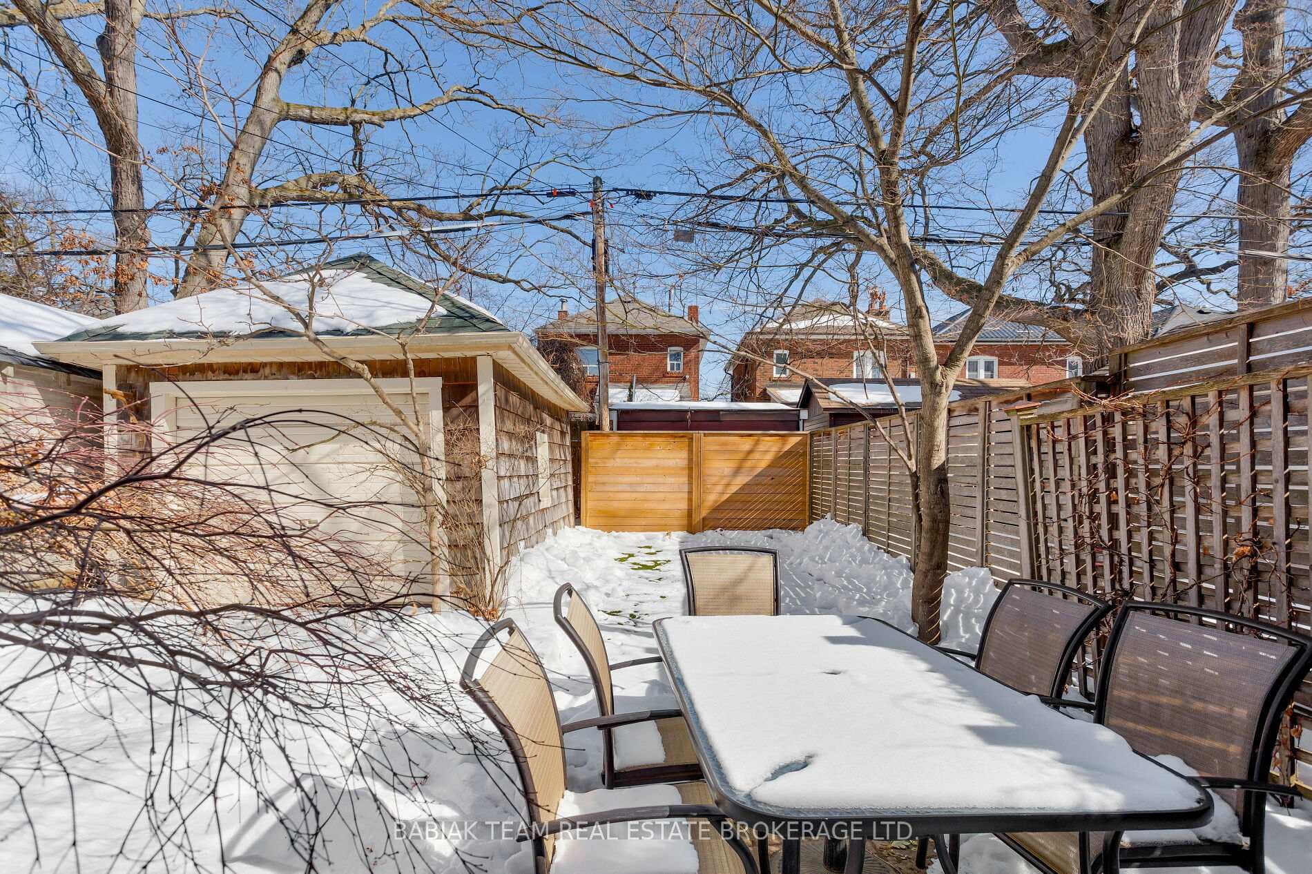 33 Humber Trail photo 43