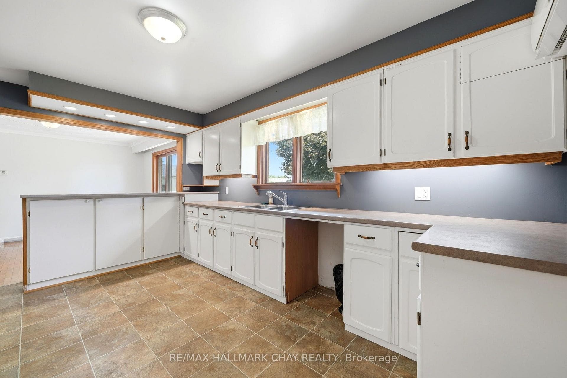 14 Douglas Drive photo 14