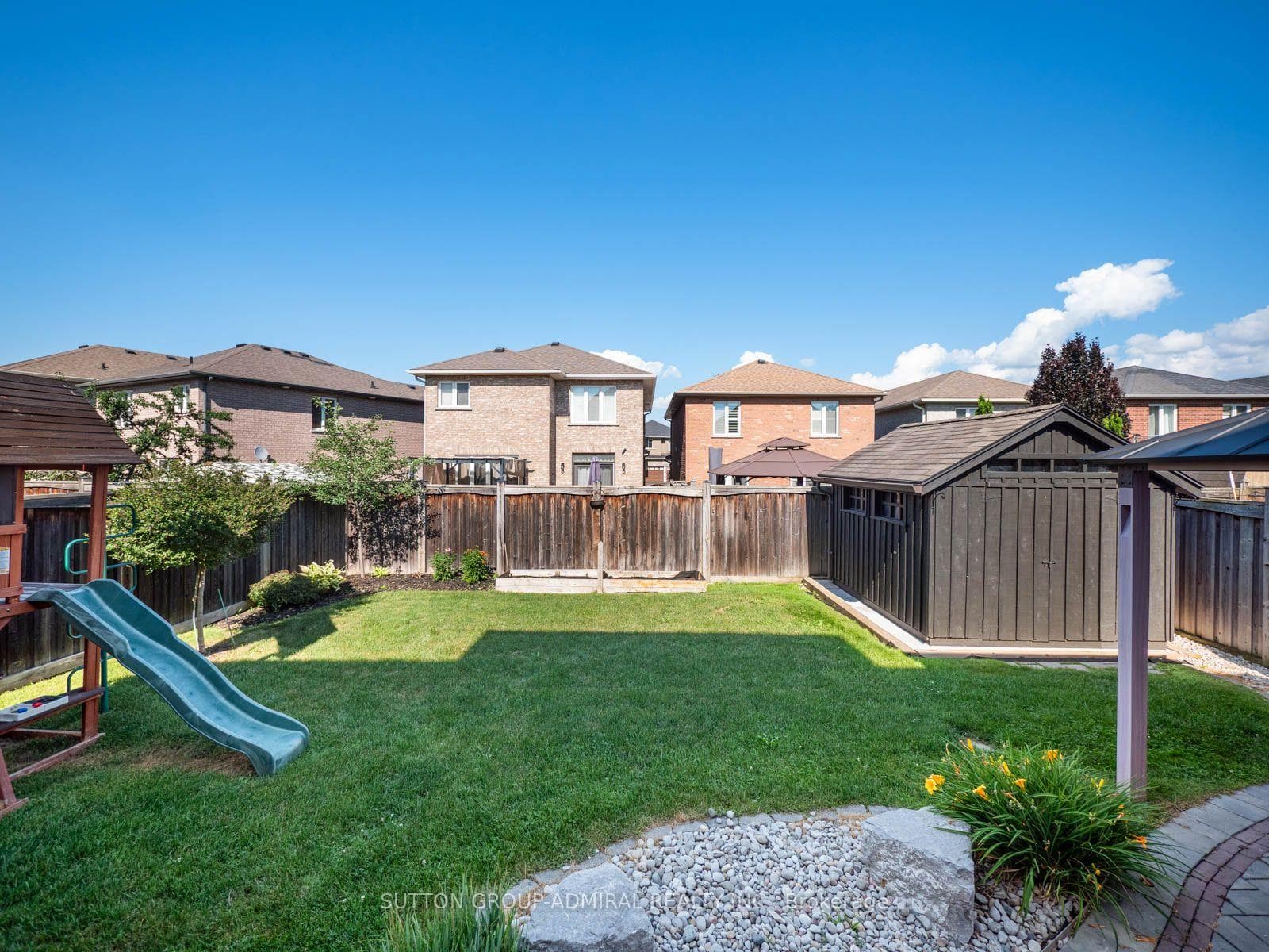 129 Mooney Street photo 40