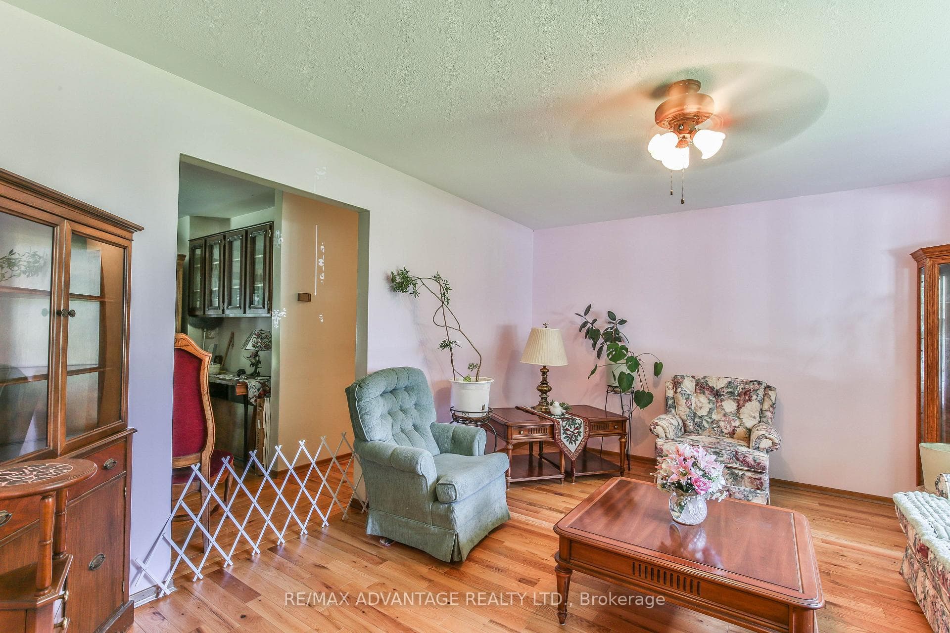 23617 Wellburn Road photo 13