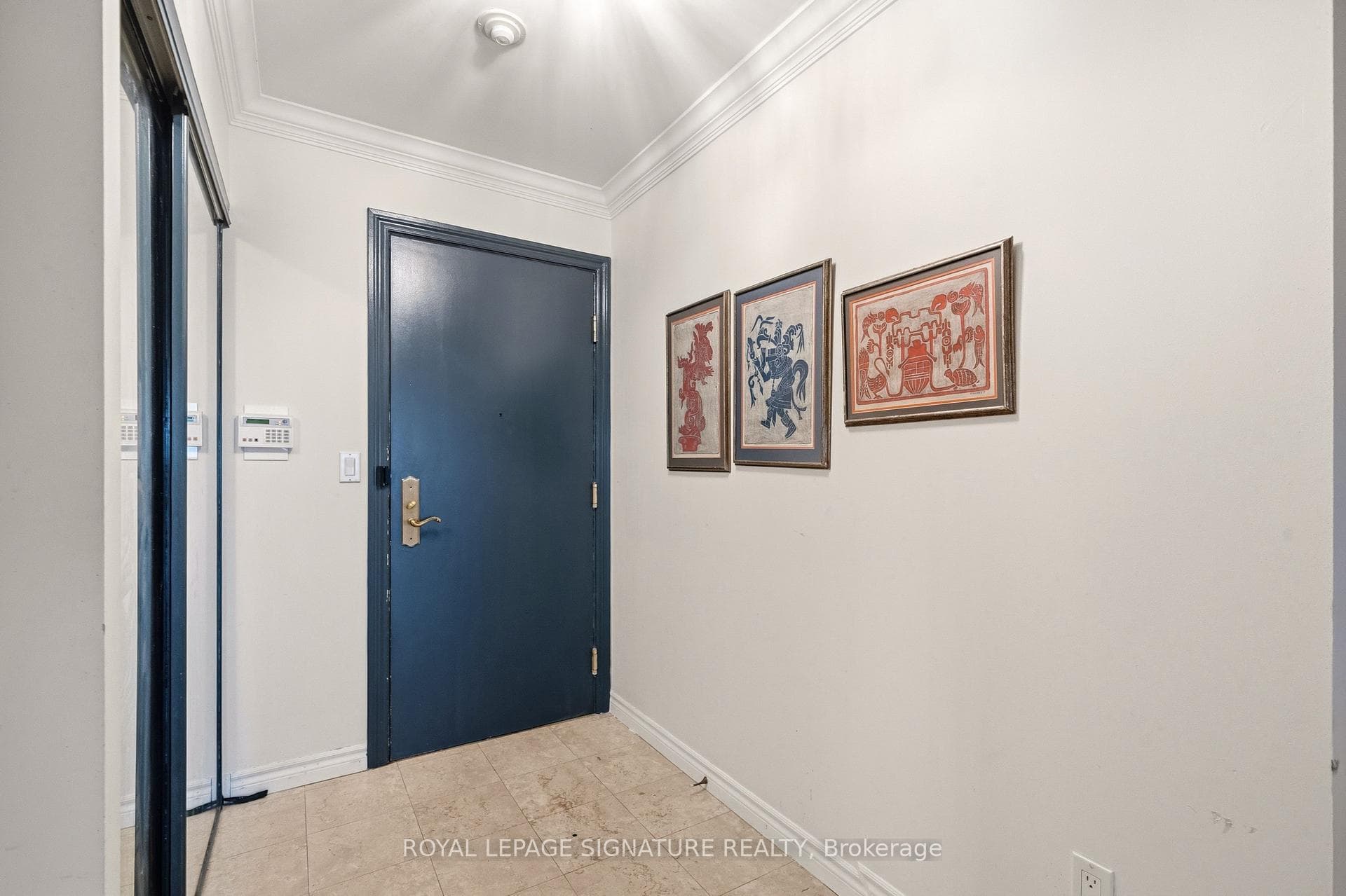 18 Sommerset Way Unit 2217 photo 4