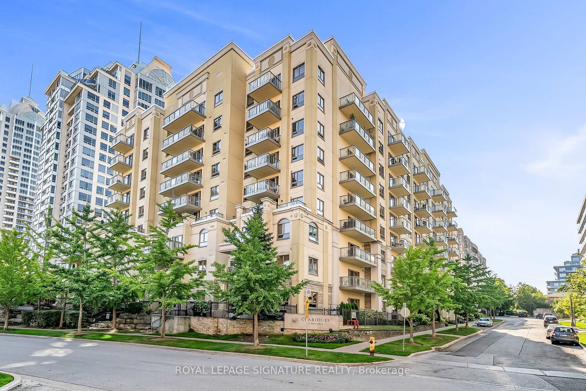 12 Rean Drive Unit 702 photo 1
